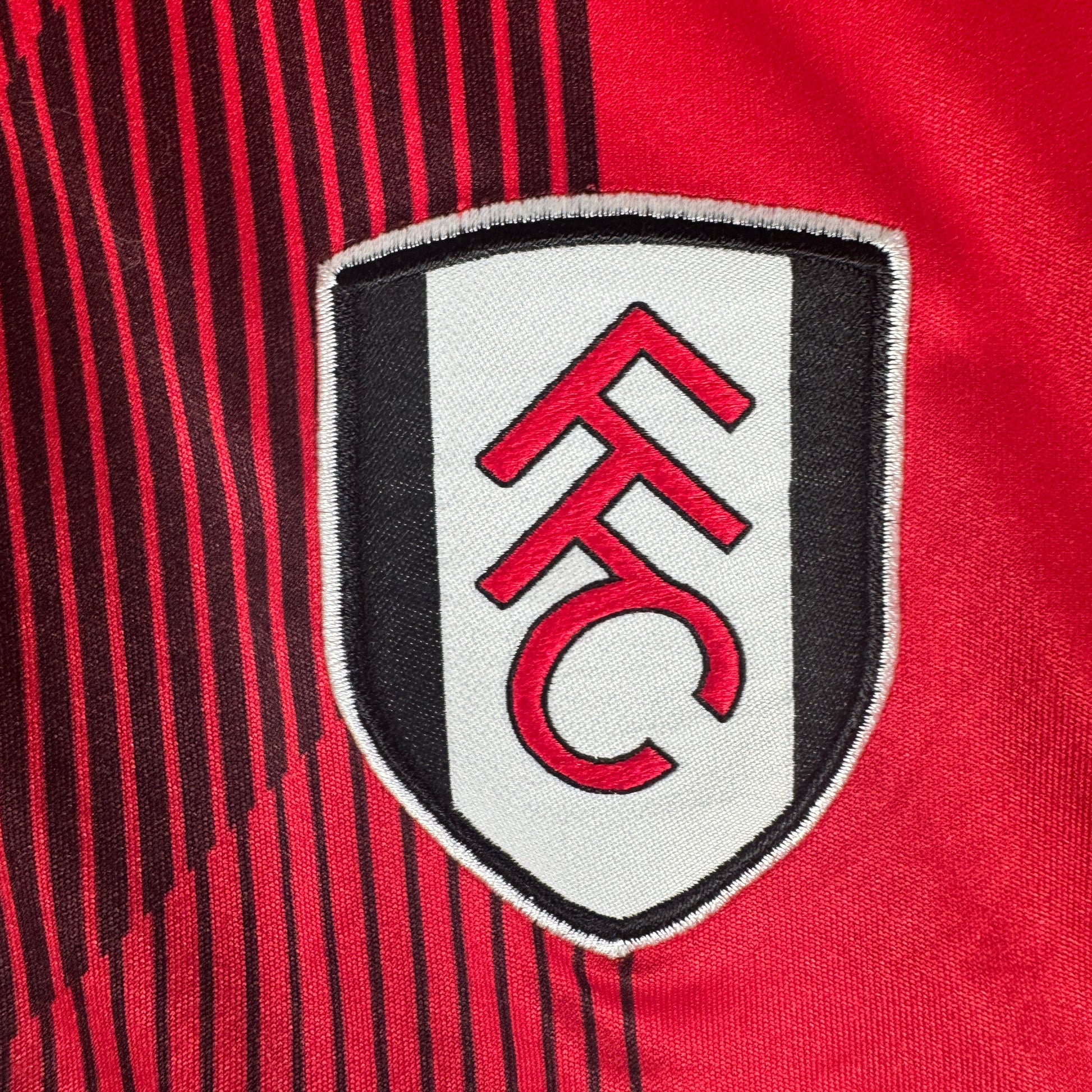 Fulham 2019/2020 Away Football Shirt Small – Football Shirt Kingdom