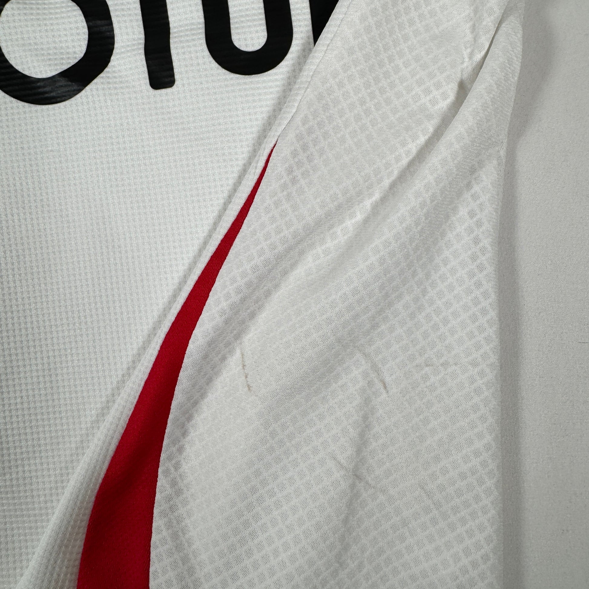 Fulham 2024/2025 Home Football Shirt Medium – Football Shirt Kingdom