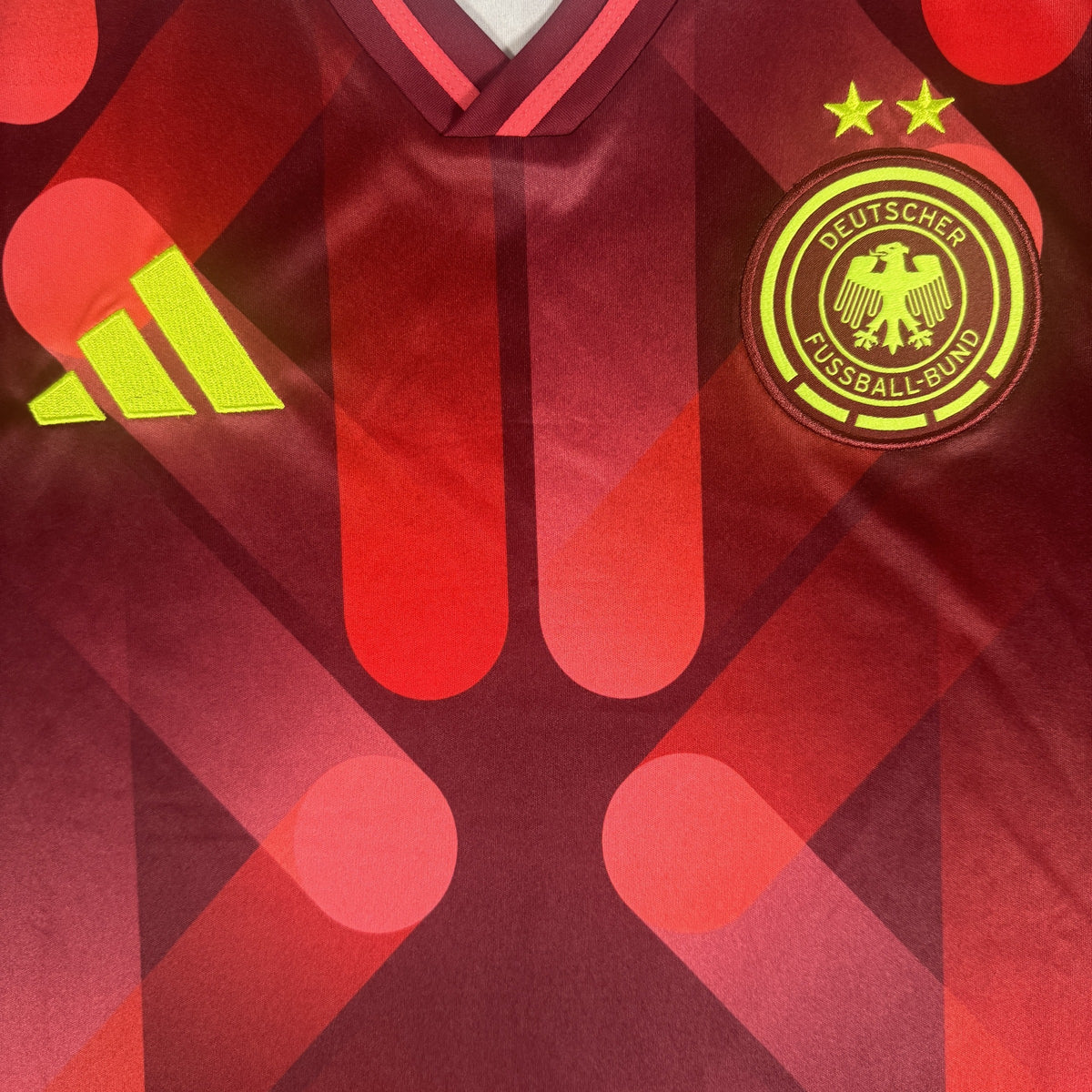 Germany 2025/2026 Away Football Shirt Medium