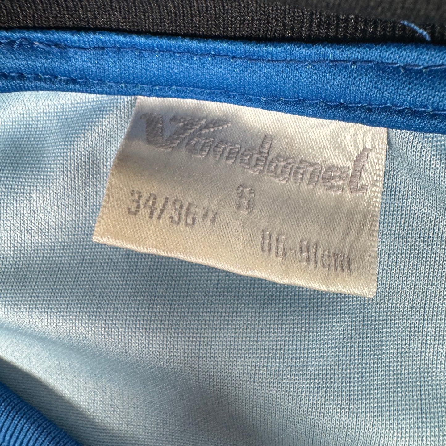 Gillingham 2010/2011 Home Football Shirt Small – Football Shirt Kingdom