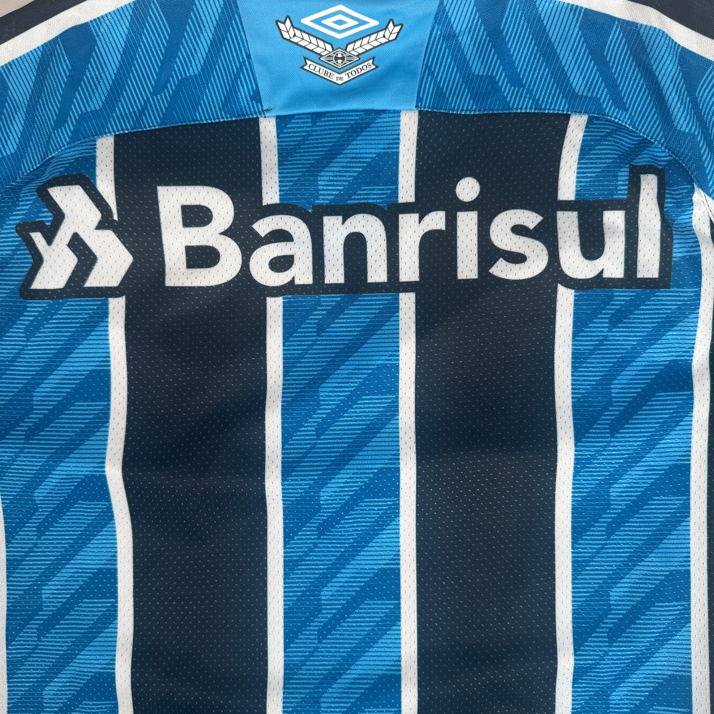 Gremio 2020/2021 Home Football Shirt Medium – Football Shirt Kingdom