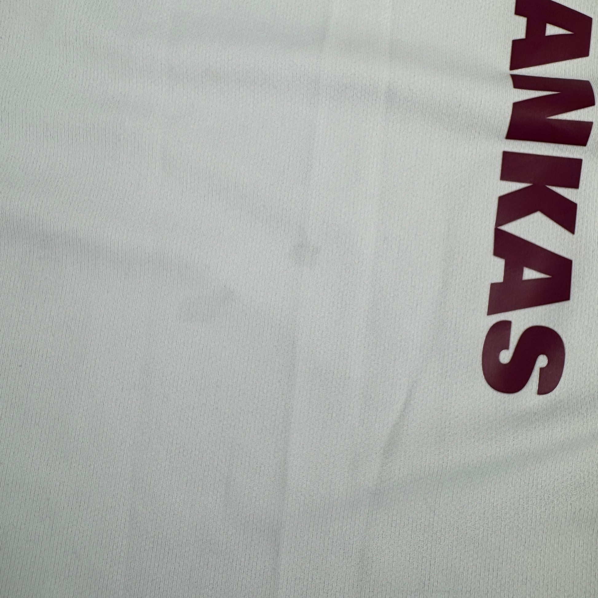 Hearts Heart of Midlothian 2010/2011 Home Football Shirt Large – Football Shirt Kingdom