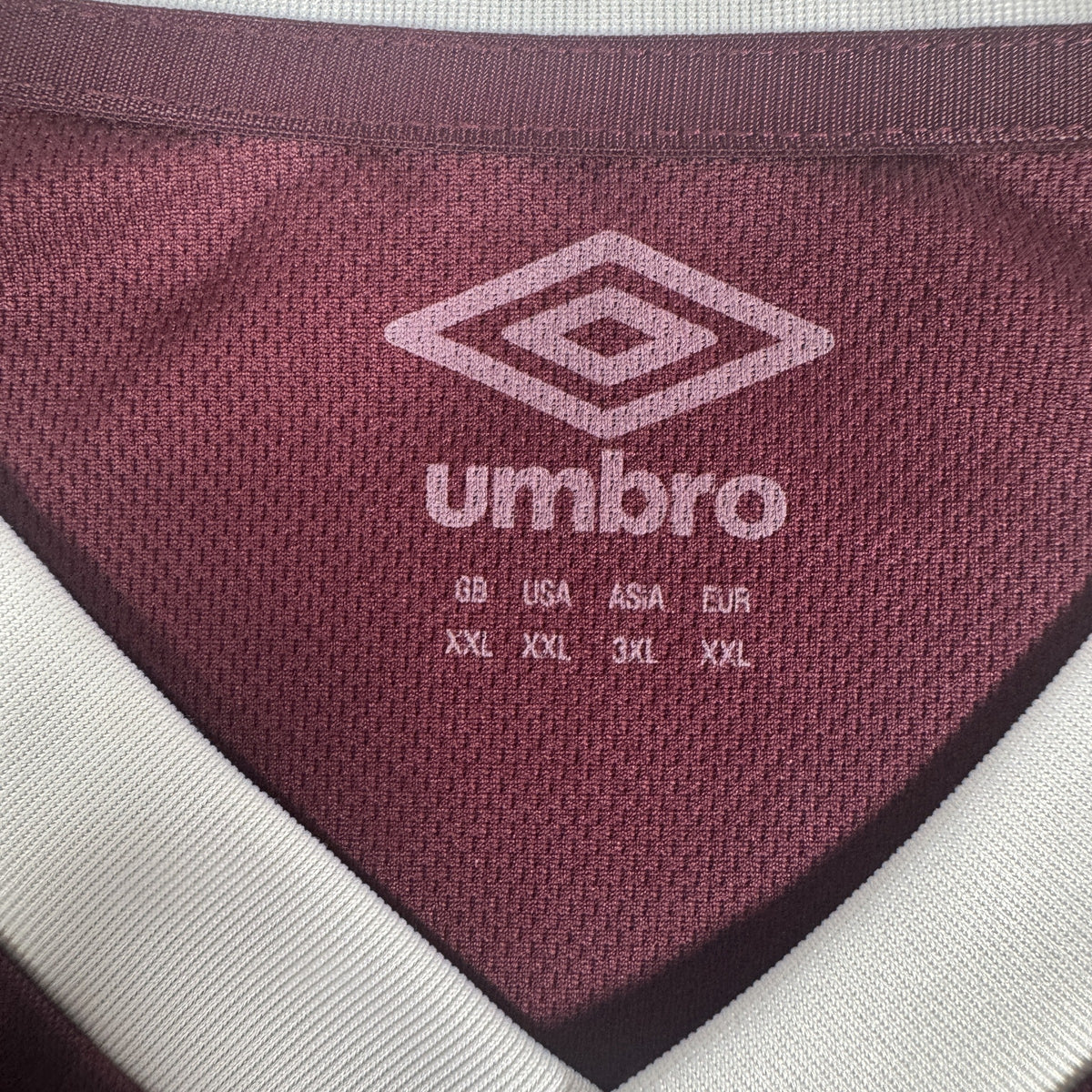 Heart of Midlothian 2019/2020 Home Football Shirt XXL