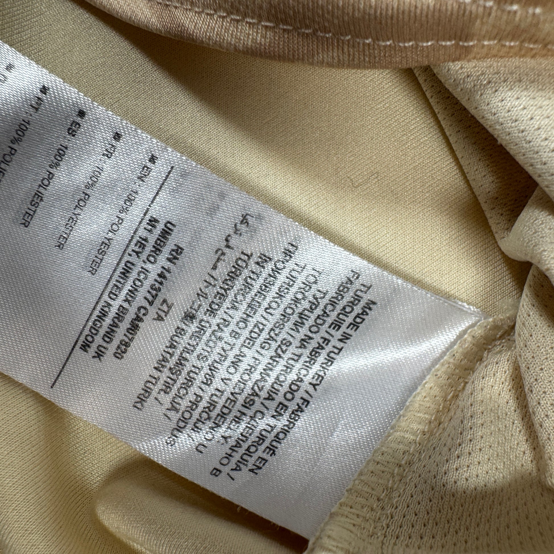 Heart of Midlothian 2024/2025 Away Football Shirt Medium – Football Shirt Kingdom