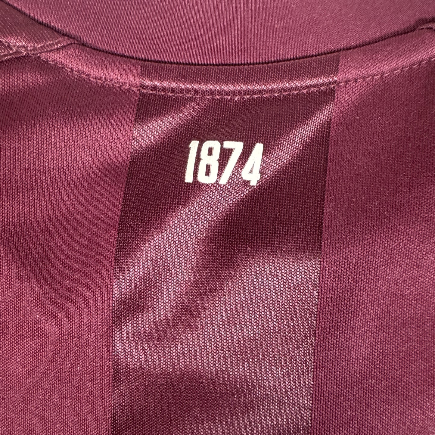 Heart of Midlothian 2024/2025 Home Football Shirt Medium