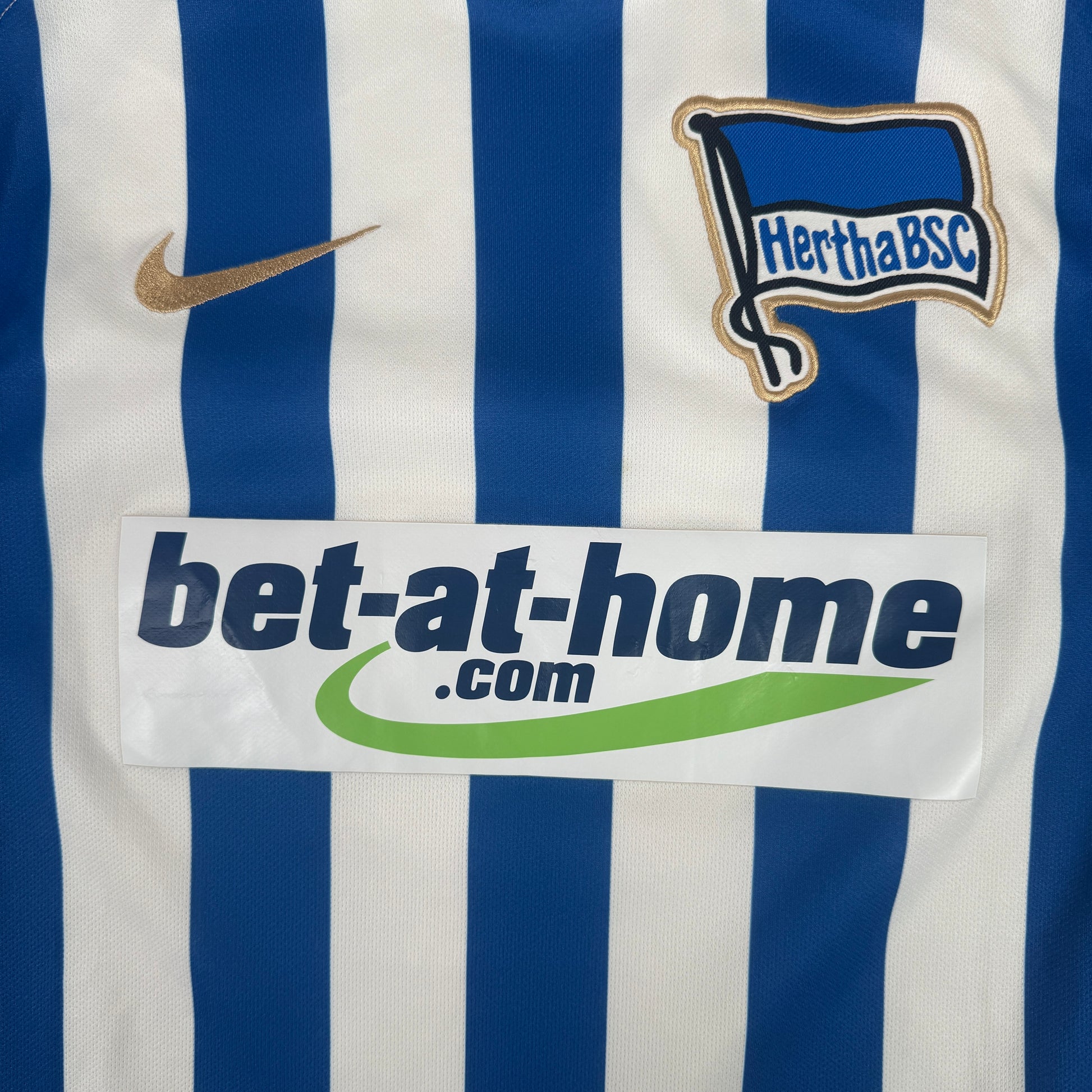 Hertha Berlin 2017/2018 Home Football Shirt Small – Football Shirt Kingdom