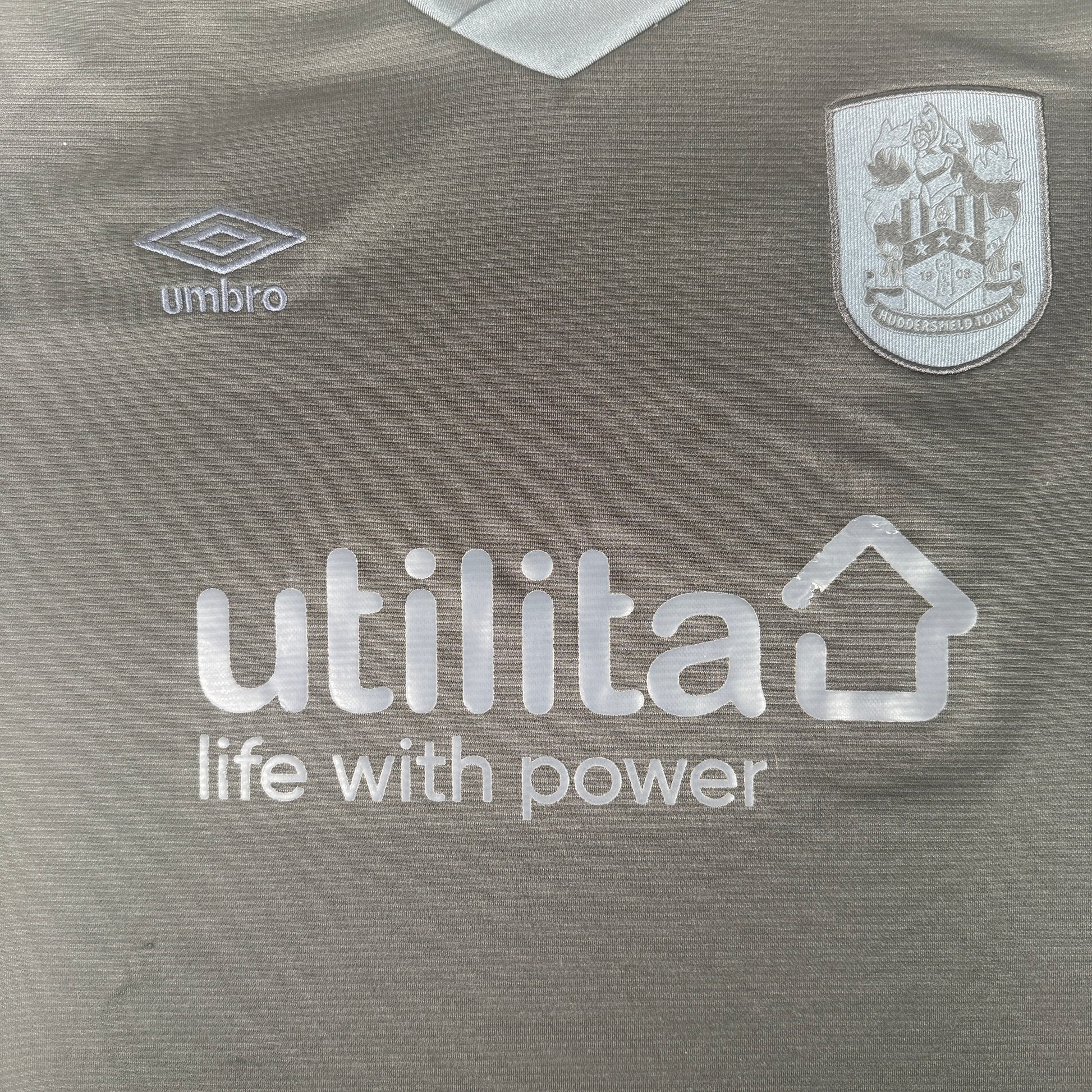 Huddersfield Town 2022/2023 Away Football Shirt XL – Football Shirt Kingdom