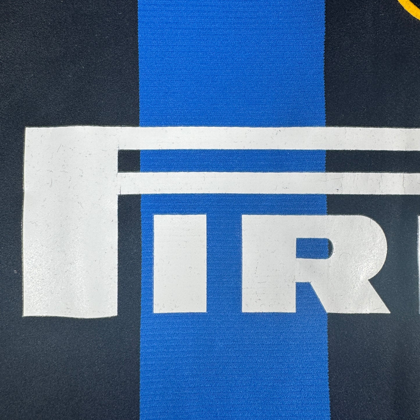 Inter Milan 2004/2005 Home Football Shirt Medium – Football Shirt Kingdom