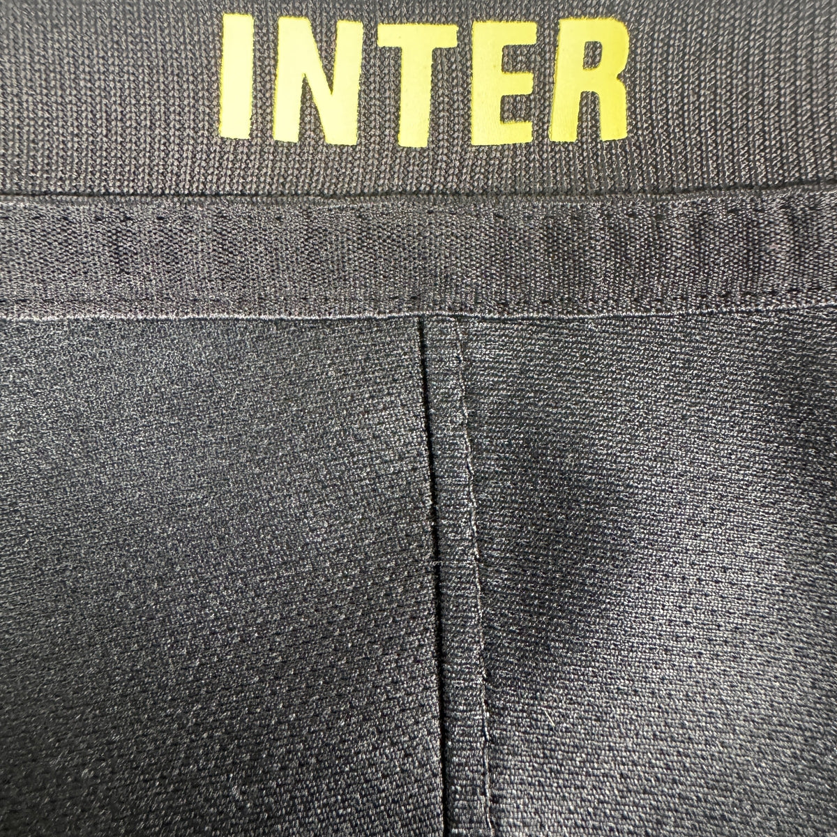 Inter Milan 2016/2017 home football shirt, size Large