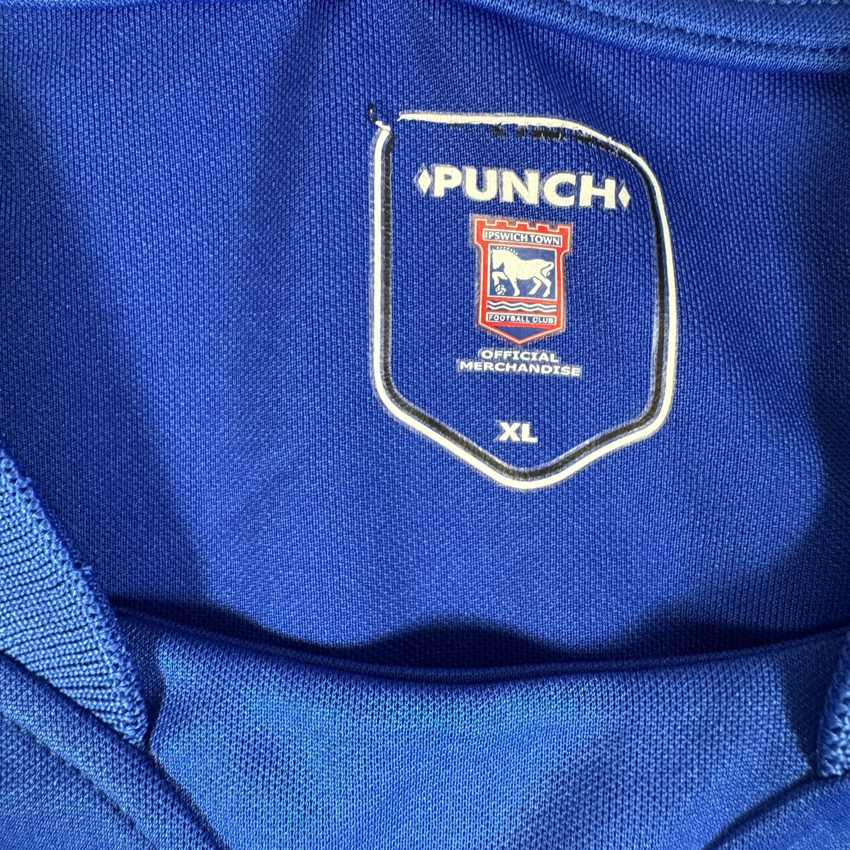 Size label inside Ipswich Town 2003/2004/2005 home football shirt, size XL