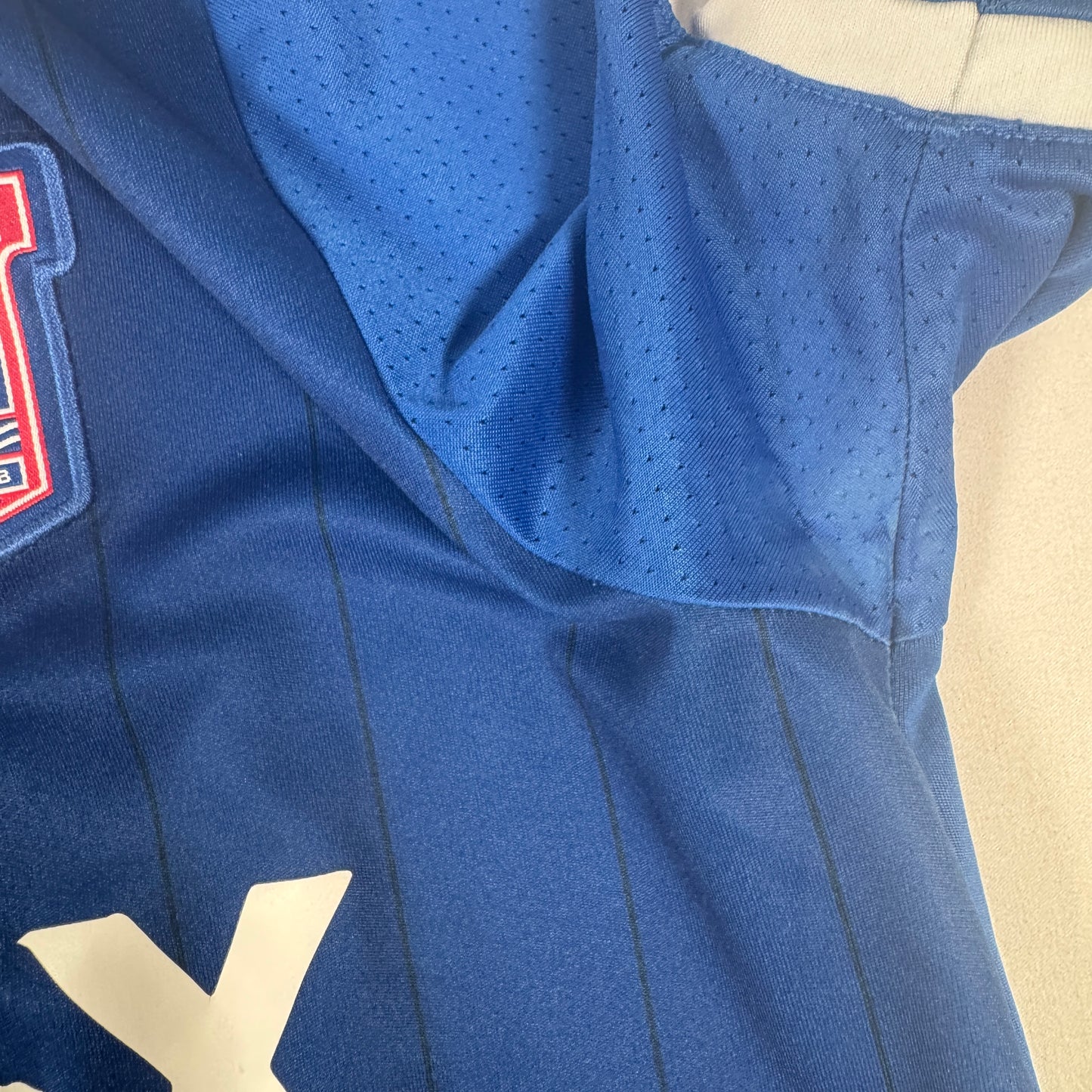 Ipswich Town 2021/2022 Home Football Shirt Medium – Football Shirt Kingdom