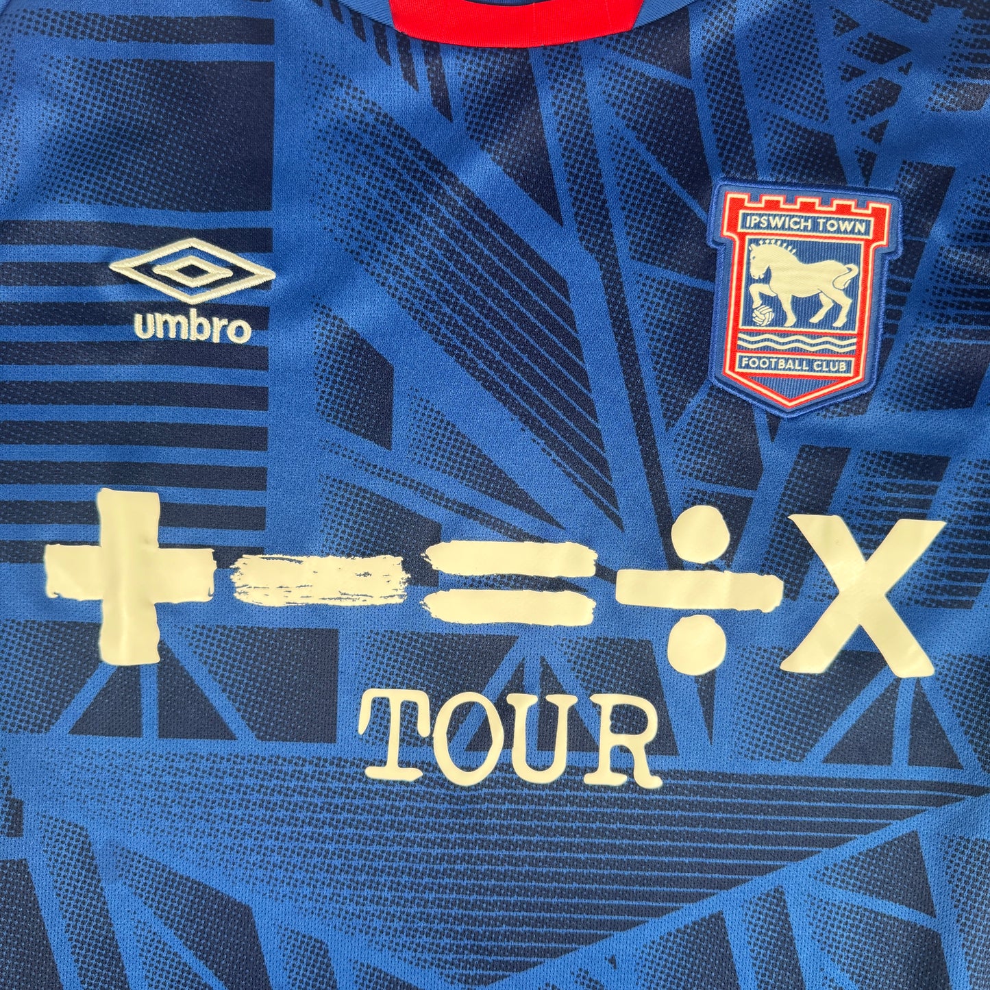 Ipswich Town 2022/2023 Home Football Shirt Large – Football Shirt Kingdom