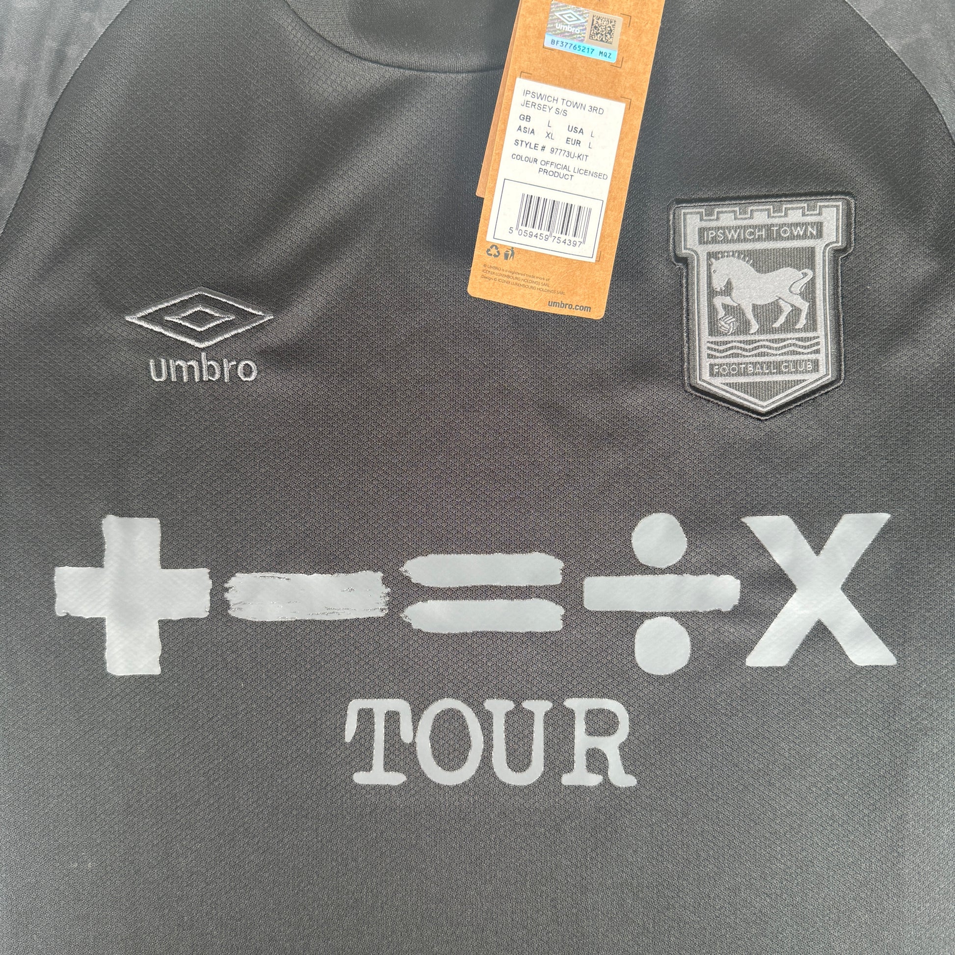 Ipswich Town 2022/2023 Third Football Shirt Blackout Large – Football Shirt Kingdom