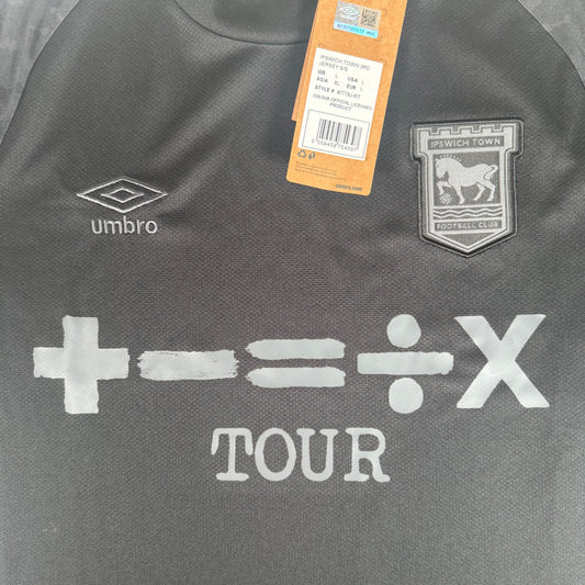 Ipswich Town 2022/2023 Third Football Shirt Blackout Large – Football Shirt Kingdom