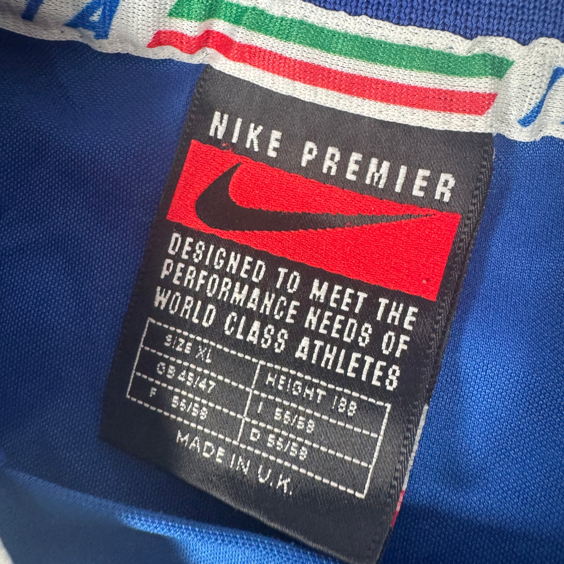 Italy 1996/1997/1998 Home Football Shirt XL – Football Shirt Kingdom