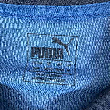 Size label inside Italy 2018/2019/2020 home football shirt, size Medium