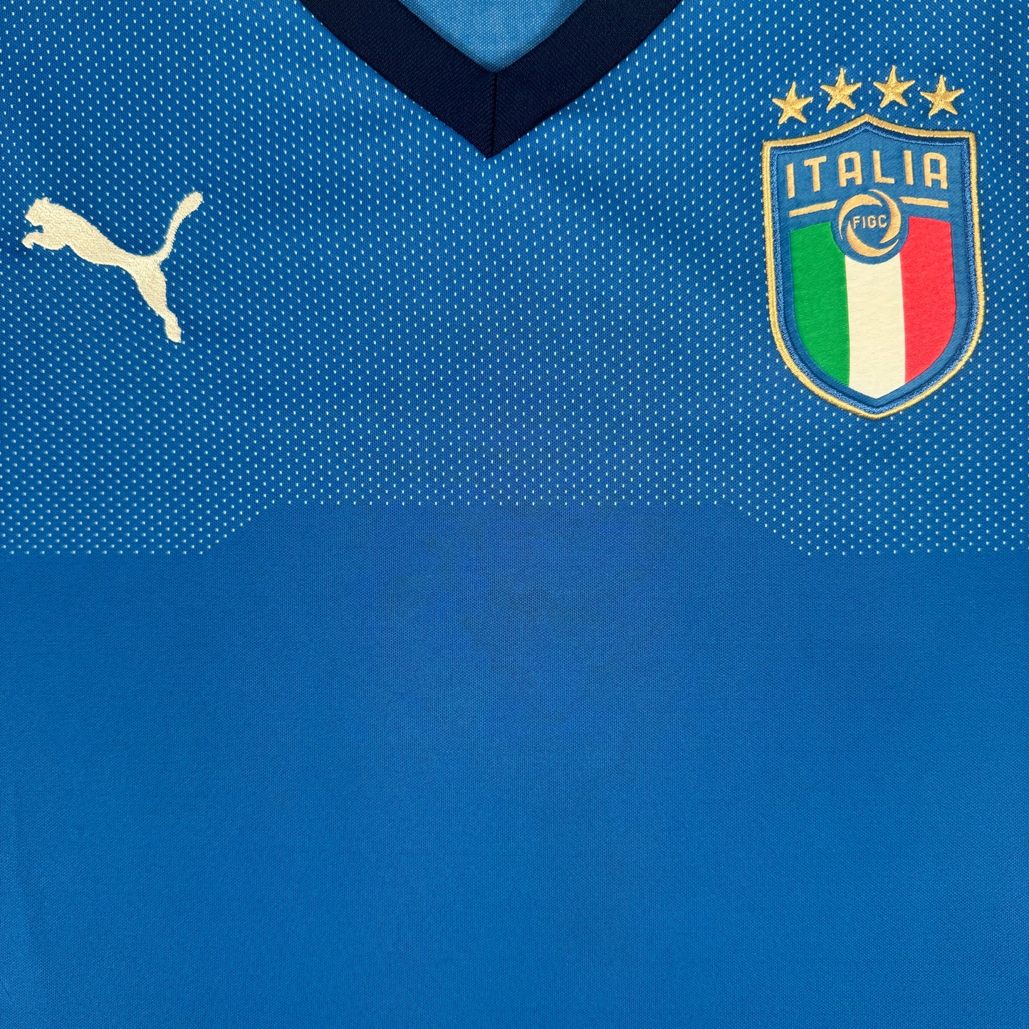 Italy 2018/2019/2020 Home Football Shirt Large – Football Shirt Kingdom