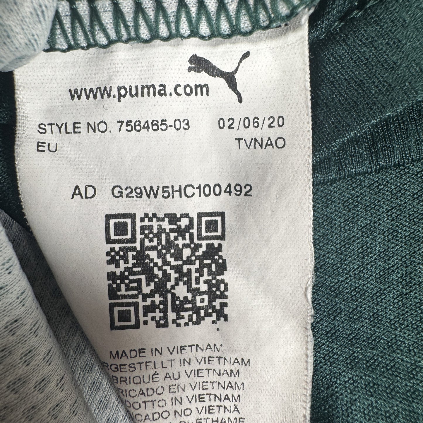 Italy 2020/2021/2022 Third Football Shirt Large