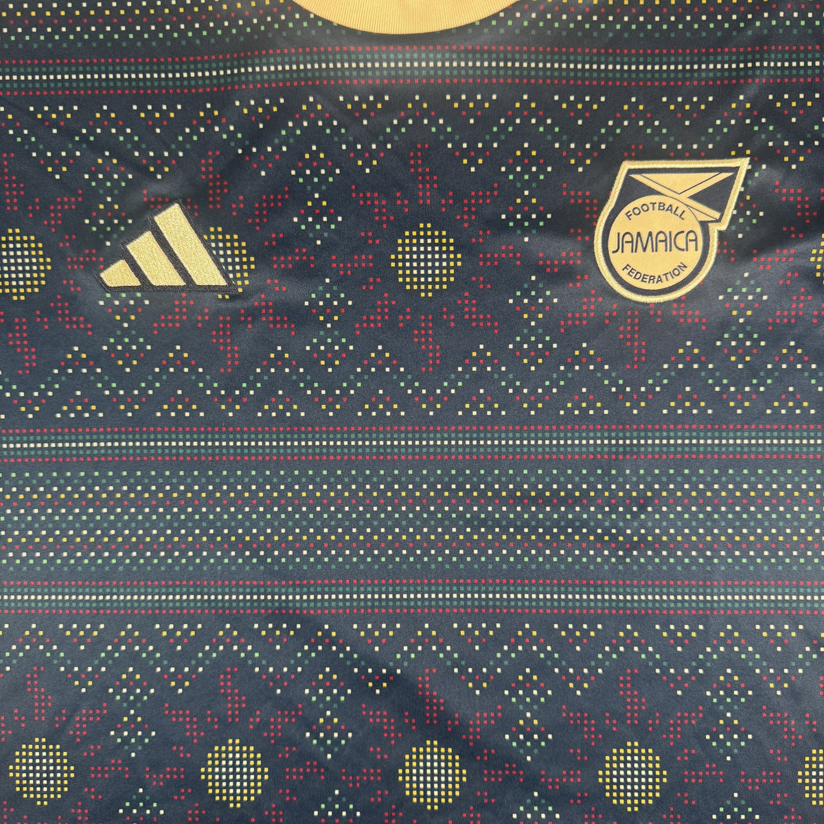 Close-up of Jamaica 2023/2024 training football shirt, size XL