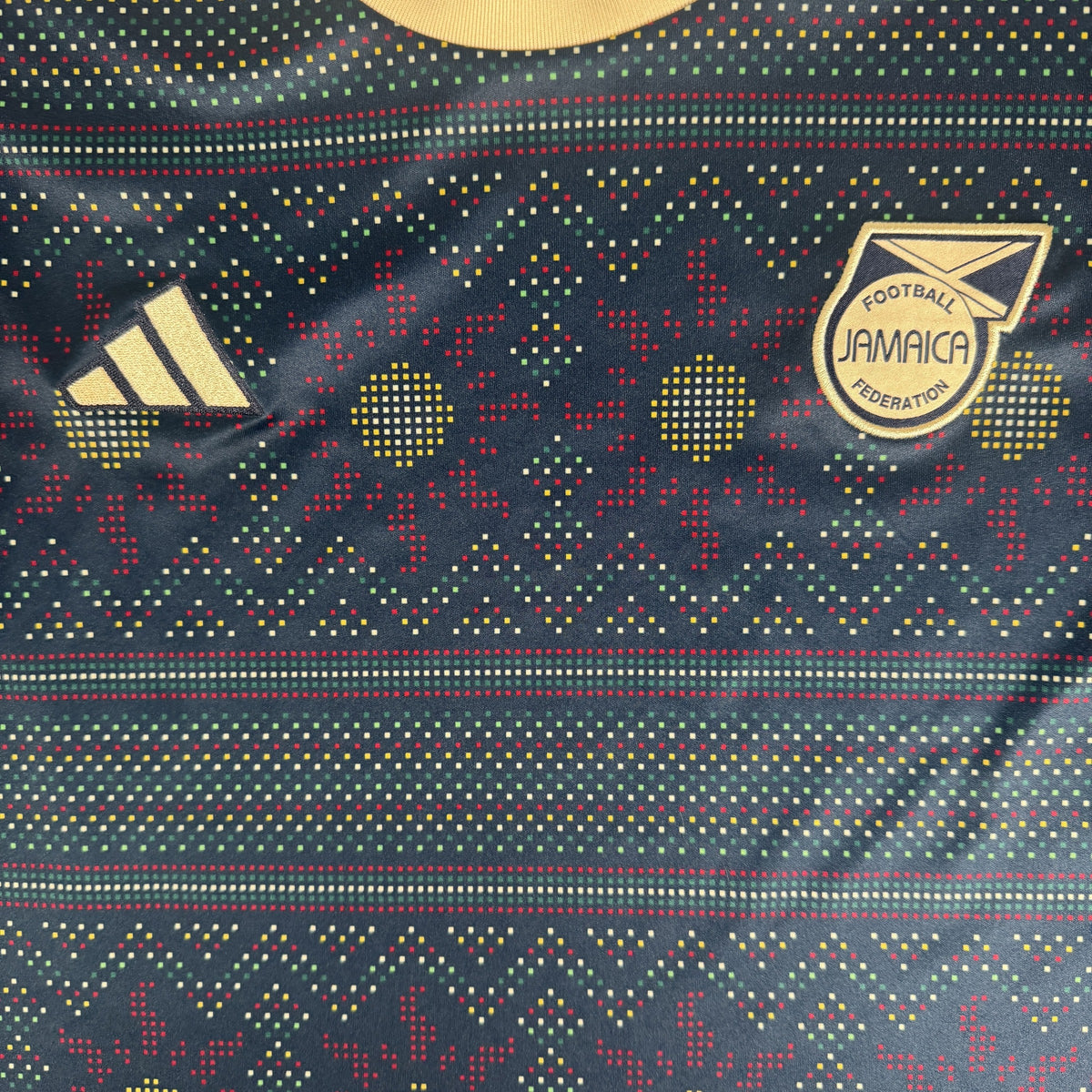 Close-up of Jamaica 2023/2024 training football shirt, size XXL