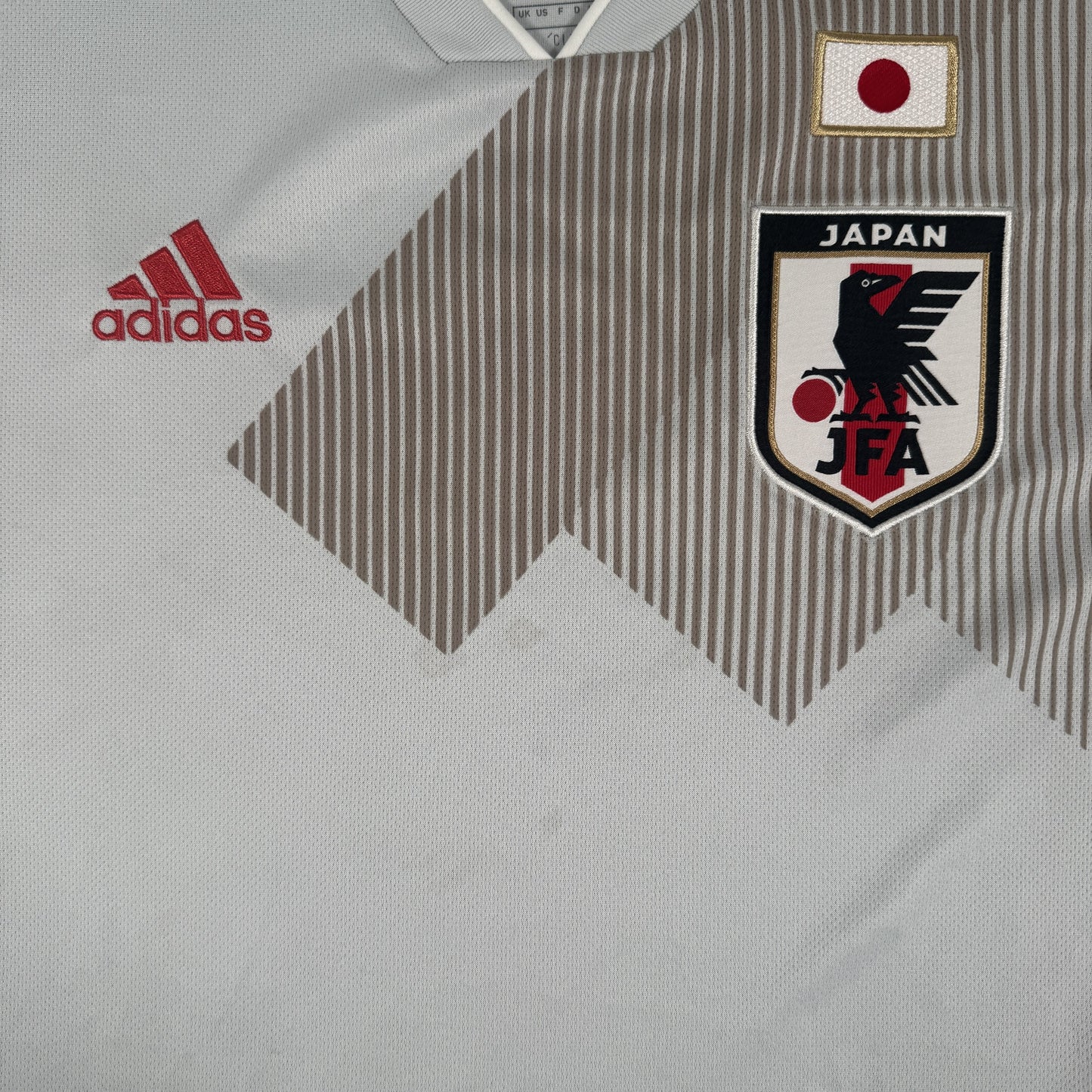 Japan 2018/2019/2020 Away Football Shirt Large