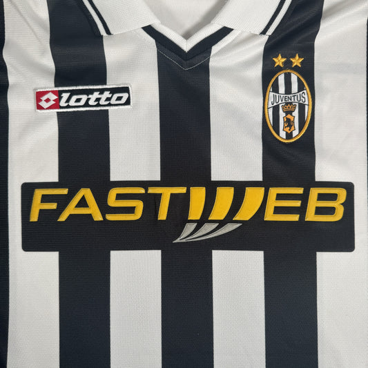 Juventus 2001/2002 Home Football Shirt XL