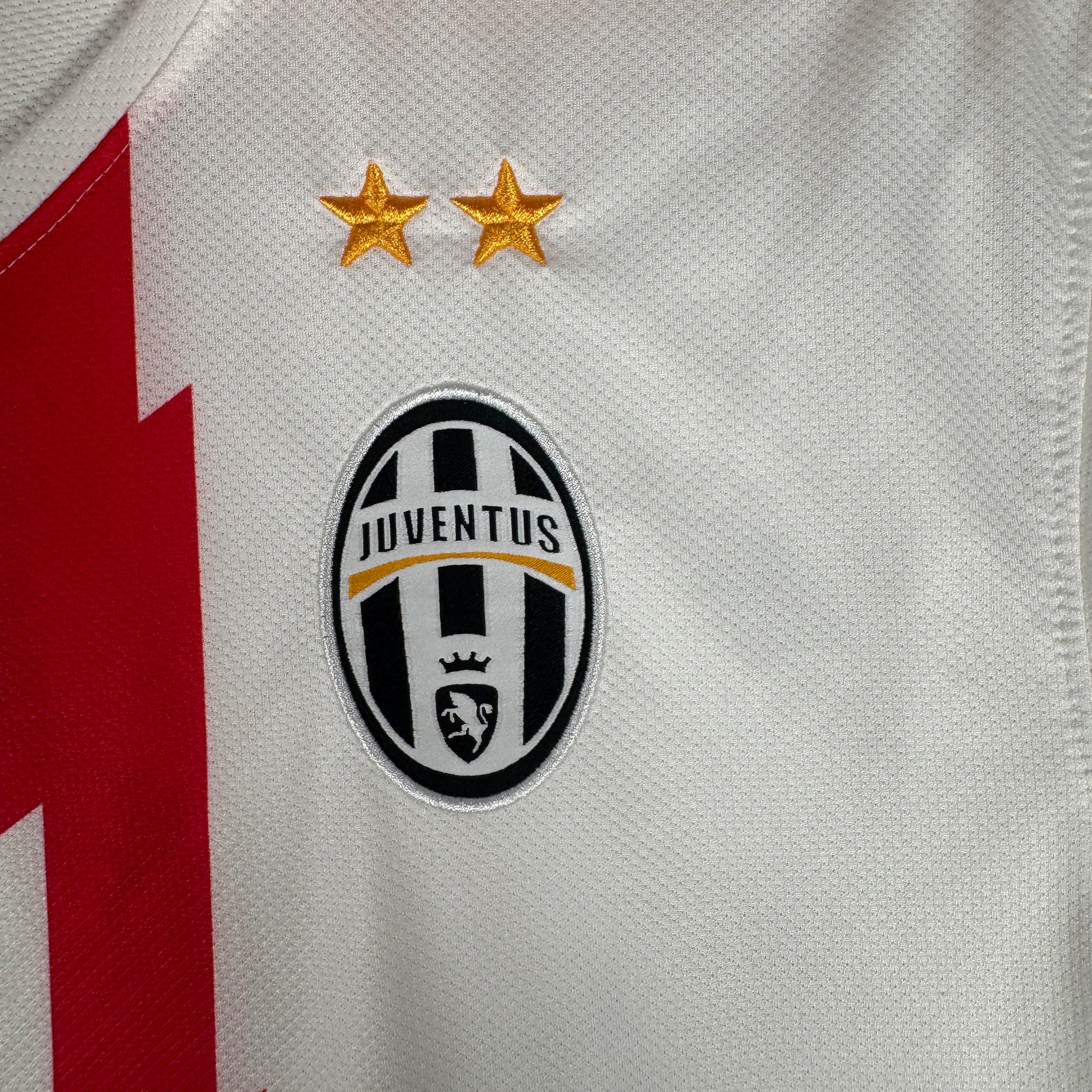 Juventus 2010/2011 Away Football Shirt Large – Football Shirt Kingdom