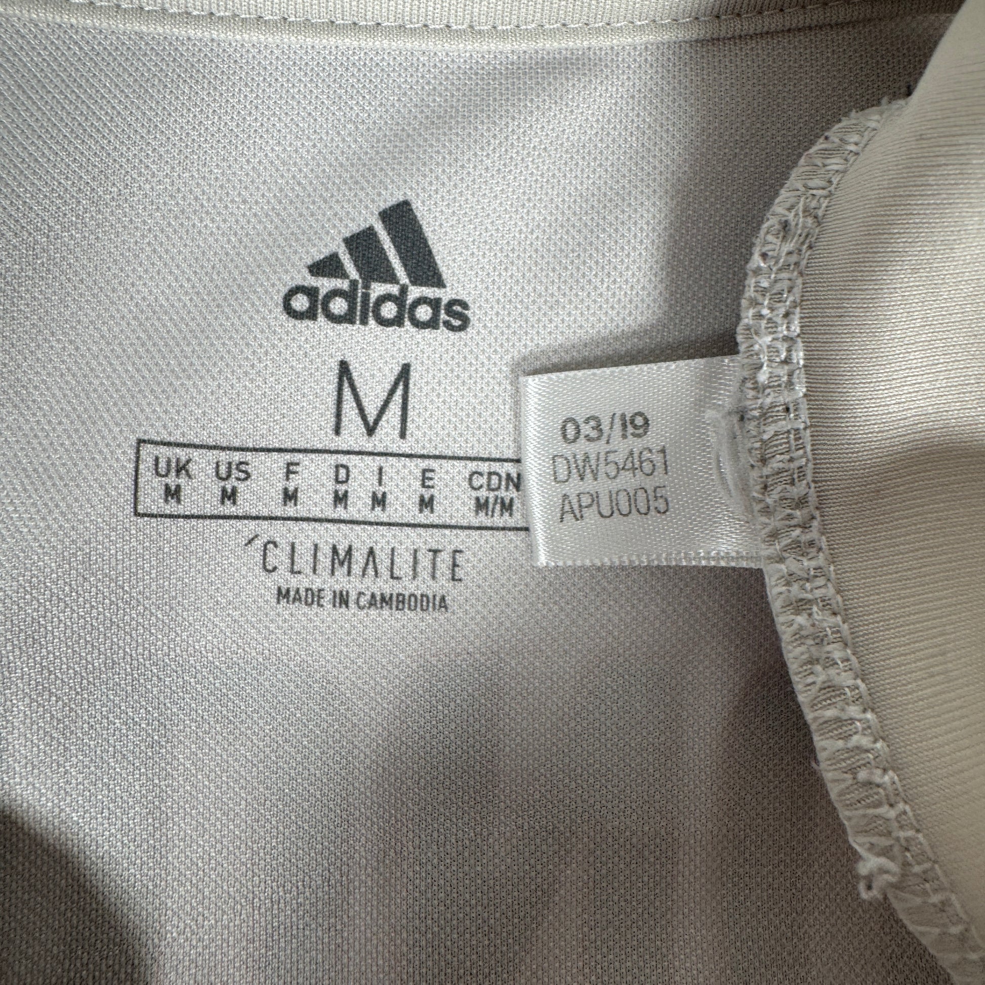 RONALDO 7 Juventus 2019/2020 Away Football Shirt Medium – Football Shirt Kingdom