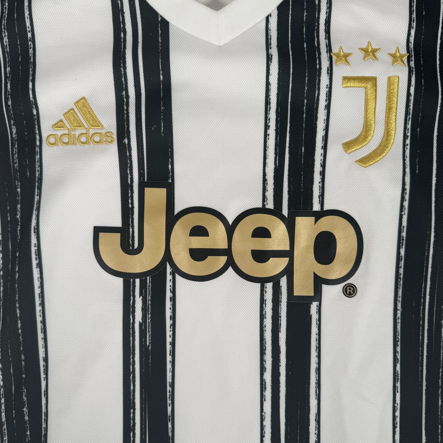 Juventus 2020/2021 Home Football Shirt Medium – Football Shirt Kingdom