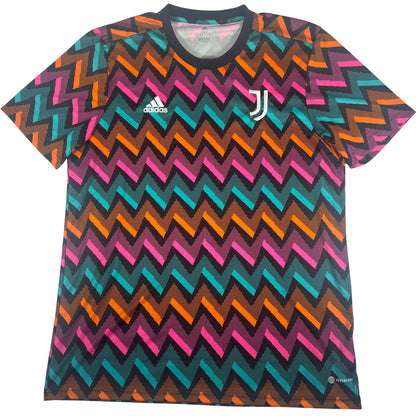 Front of Juventus 2021/2022 training football shirt, size XL