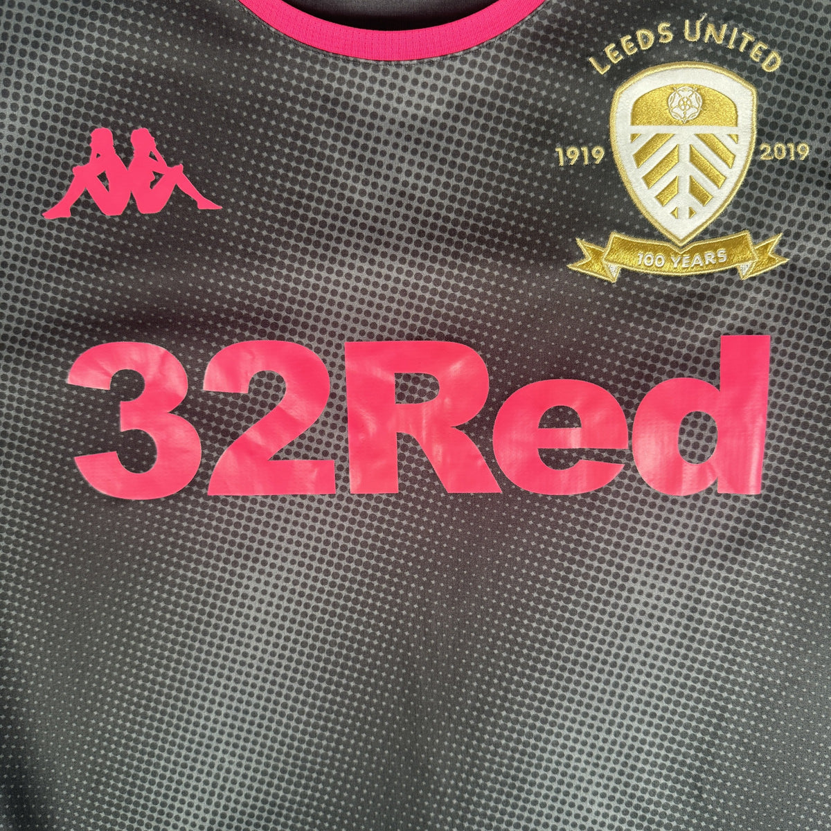 Leeds United 2019/2020 Away Football Shirt Large