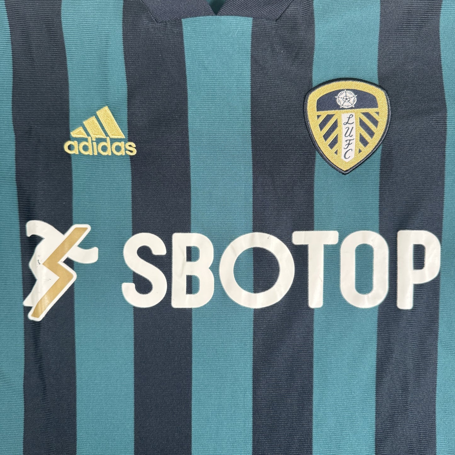 Leeds United 2020/2021 Away Football Shirt Medium