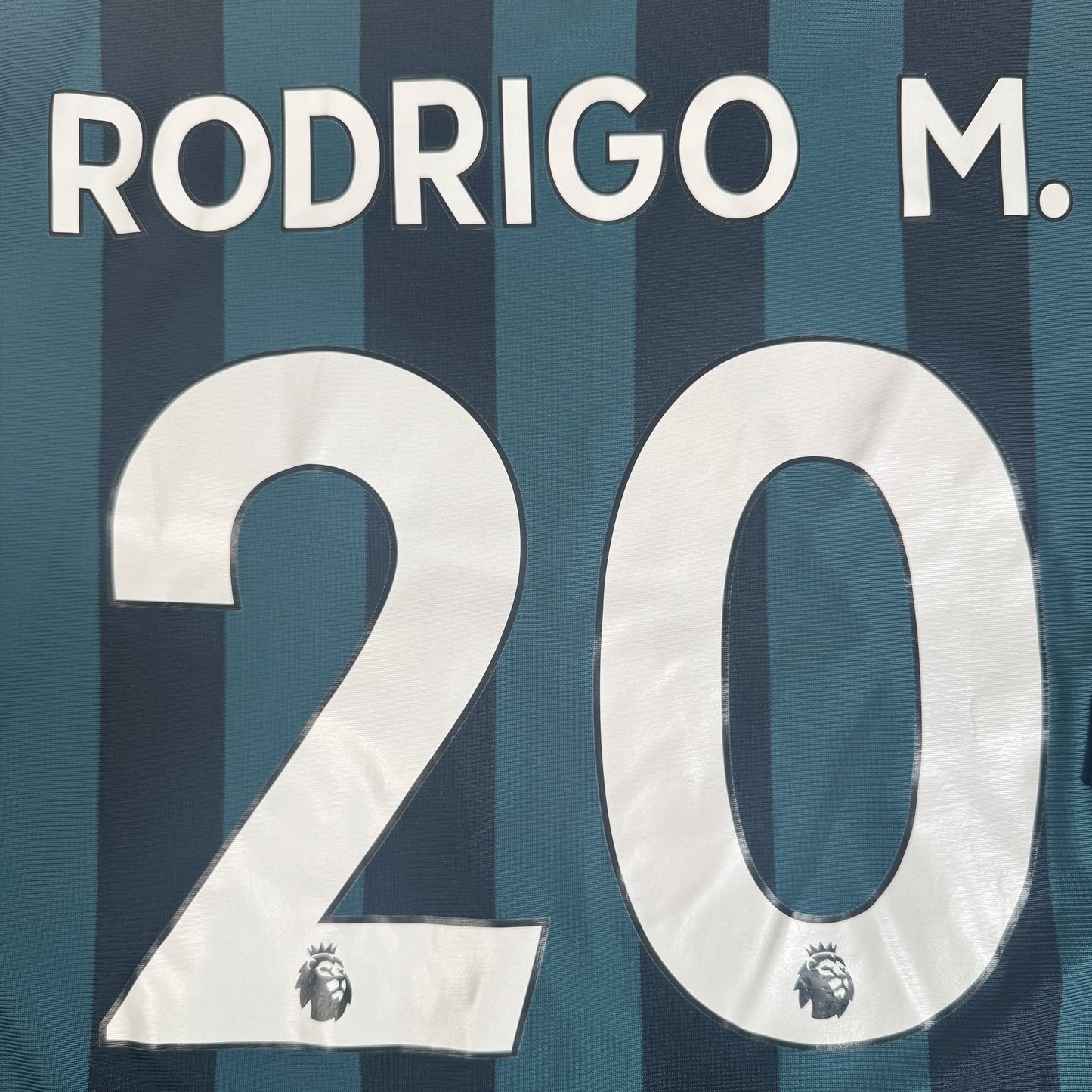 Rodrigo 20 Leeds United 2020/2021 Away Football Shirt XL