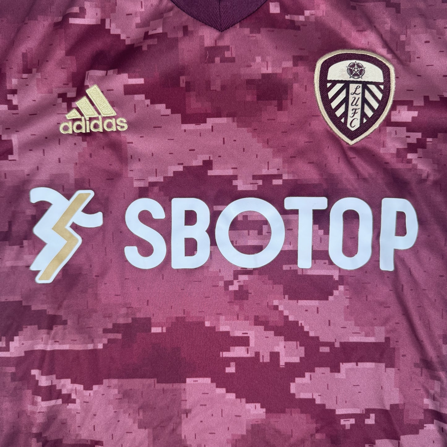 Leeds United 2020/2021 Third Football Shirt Medium