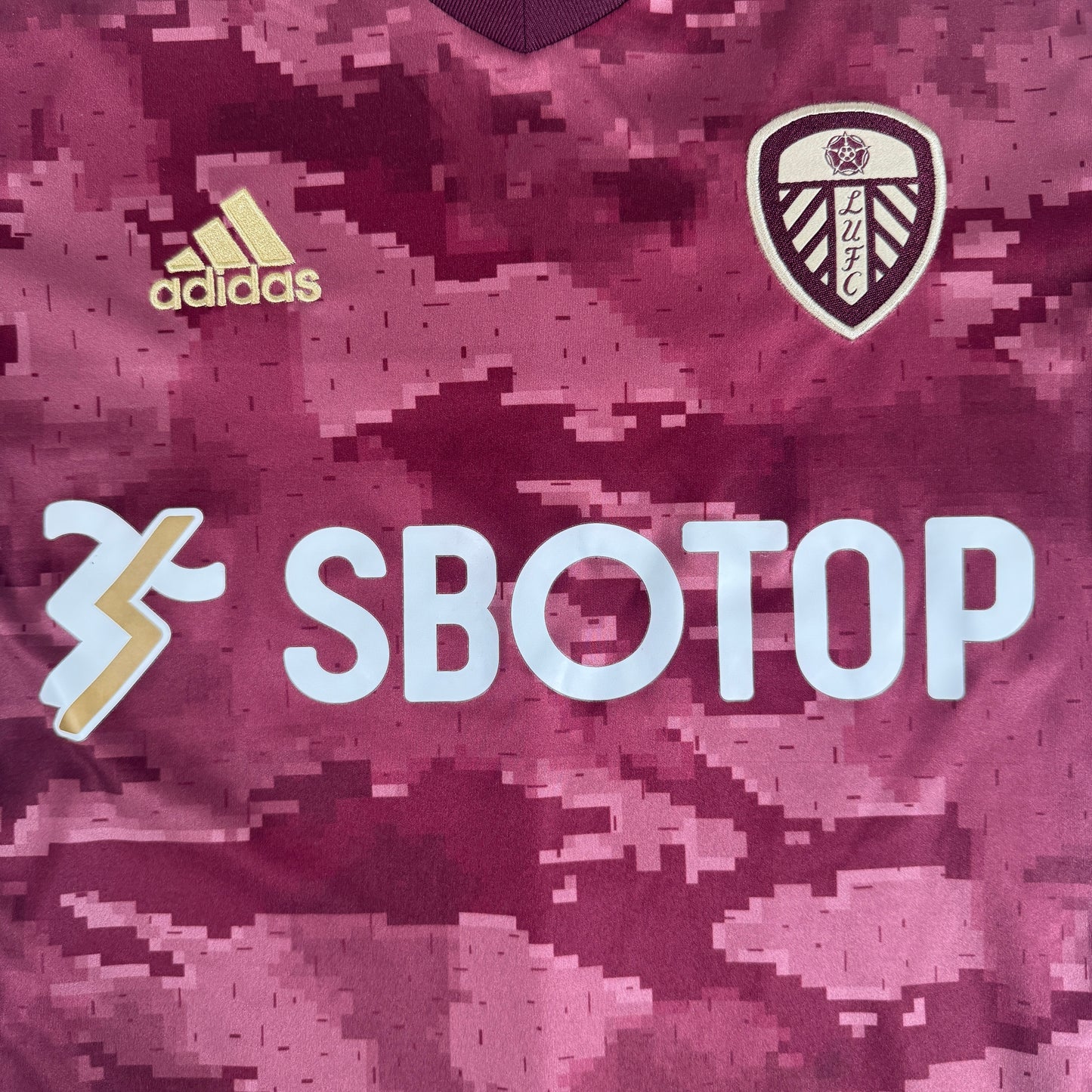 Leeds United 2020/2021 Third Football Shirt Small – Football Shirt Kingdom