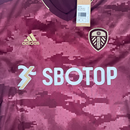 Leeds United 2020/2021 Third Football Shirt XL BNWT – Football Shirt Kingdom