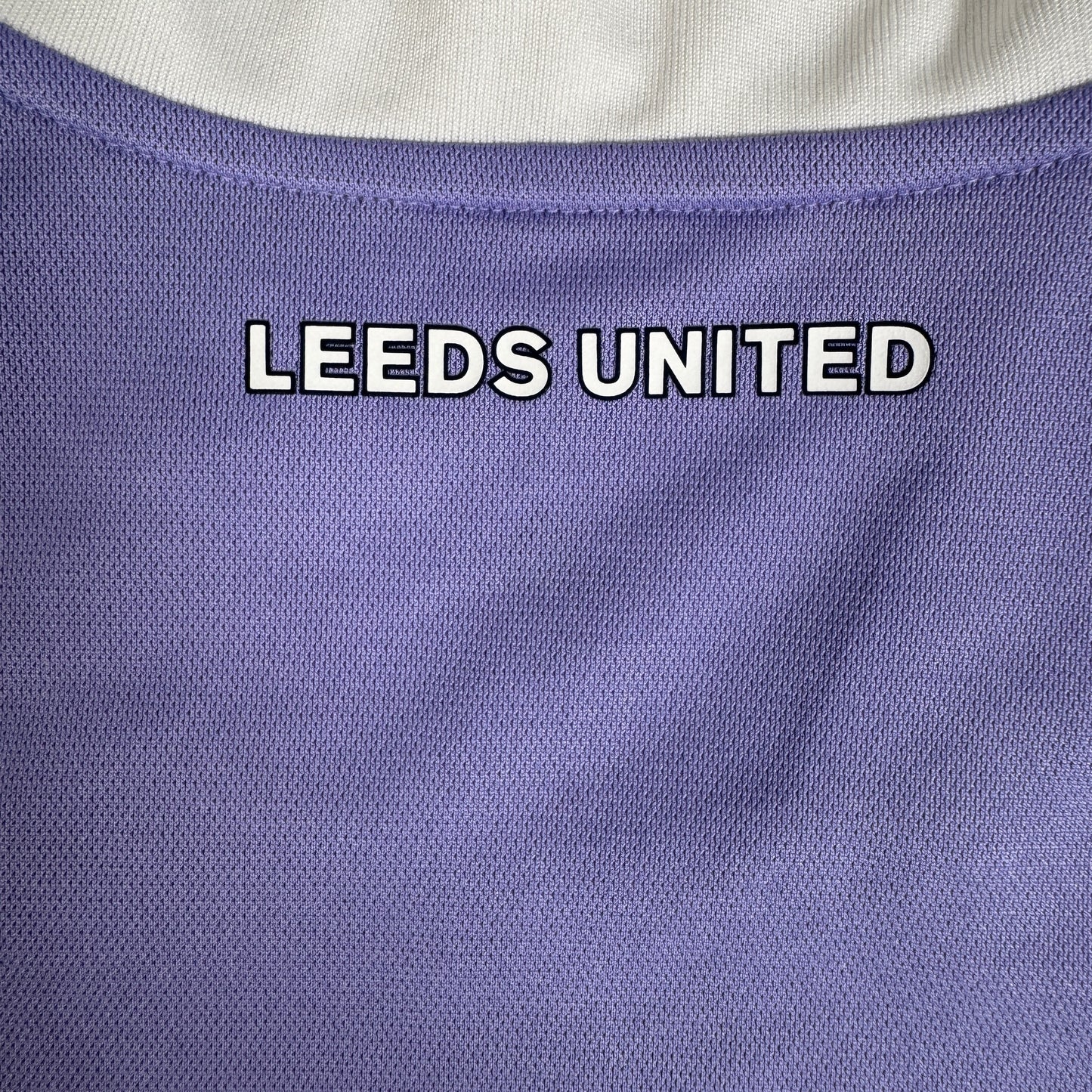 Leeds United 2021/2022 Third Football Shirt Women's Large