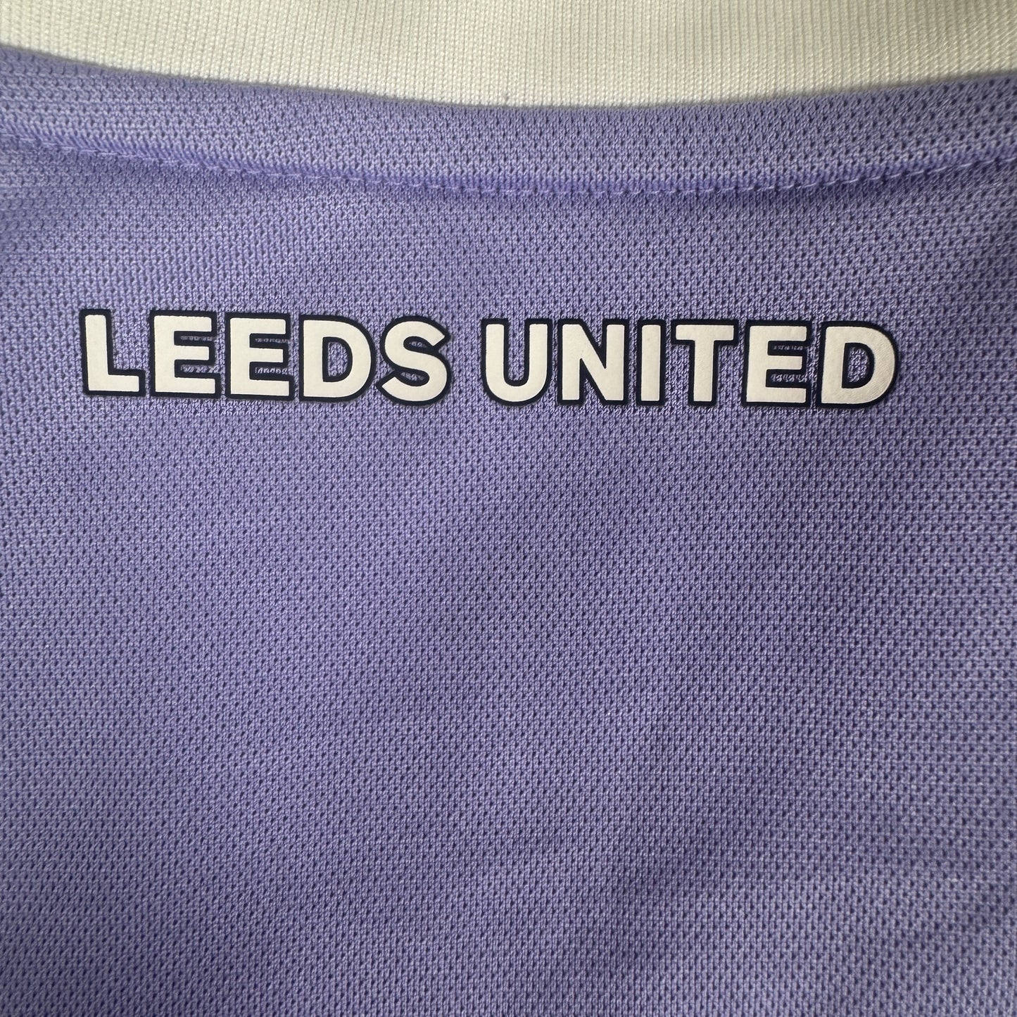 Leeds United 2021/2022 Third Football Shirt Small