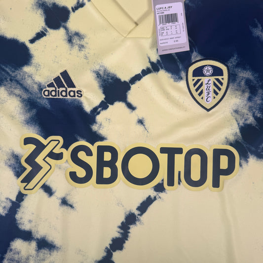 Leeds United 2022/2023 Away Football Shirt Medium BNWT – Football Shirt Kingdom