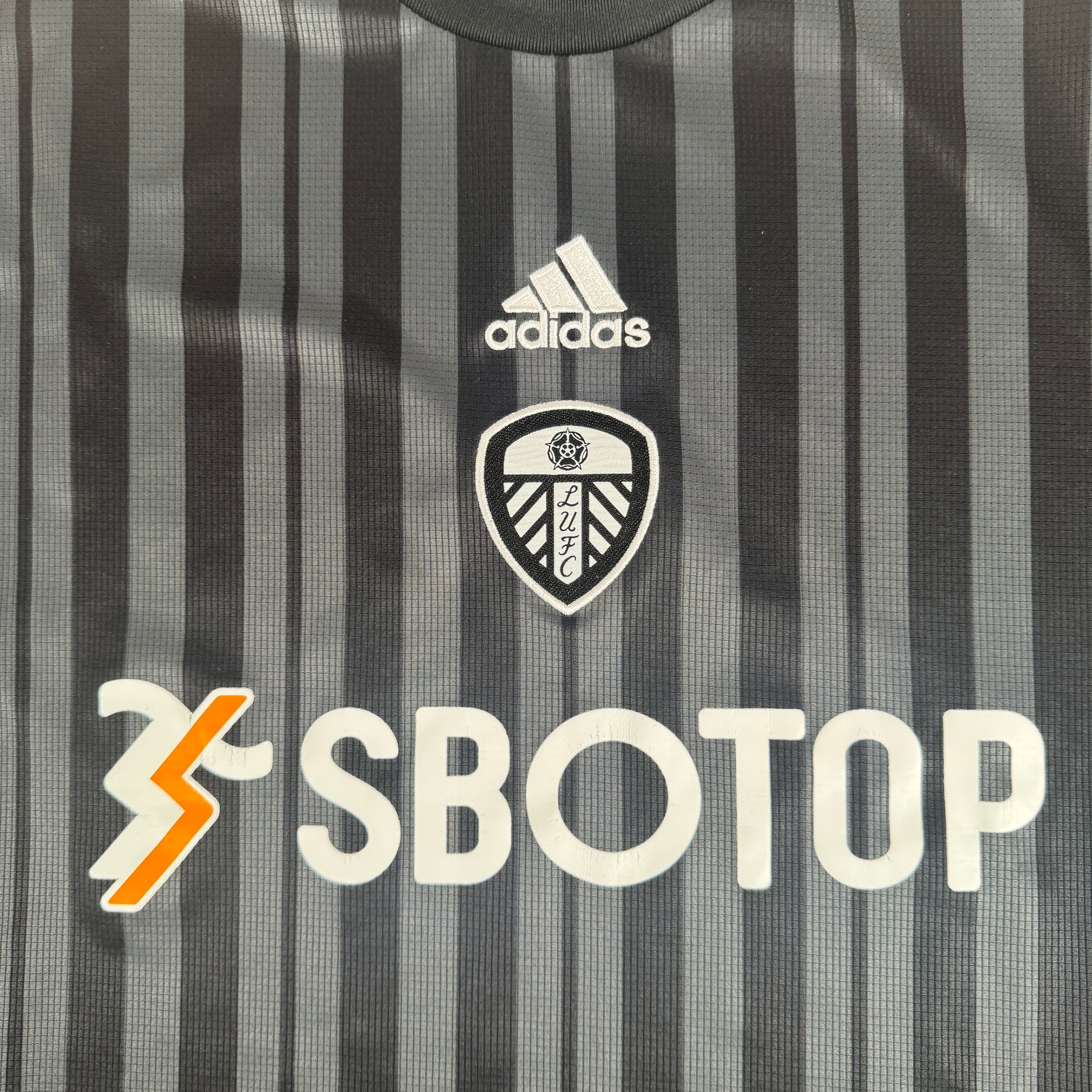 Leeds United 2022/2023 Third Football Shirt XXL 2XL – Football Shirt Kingdom