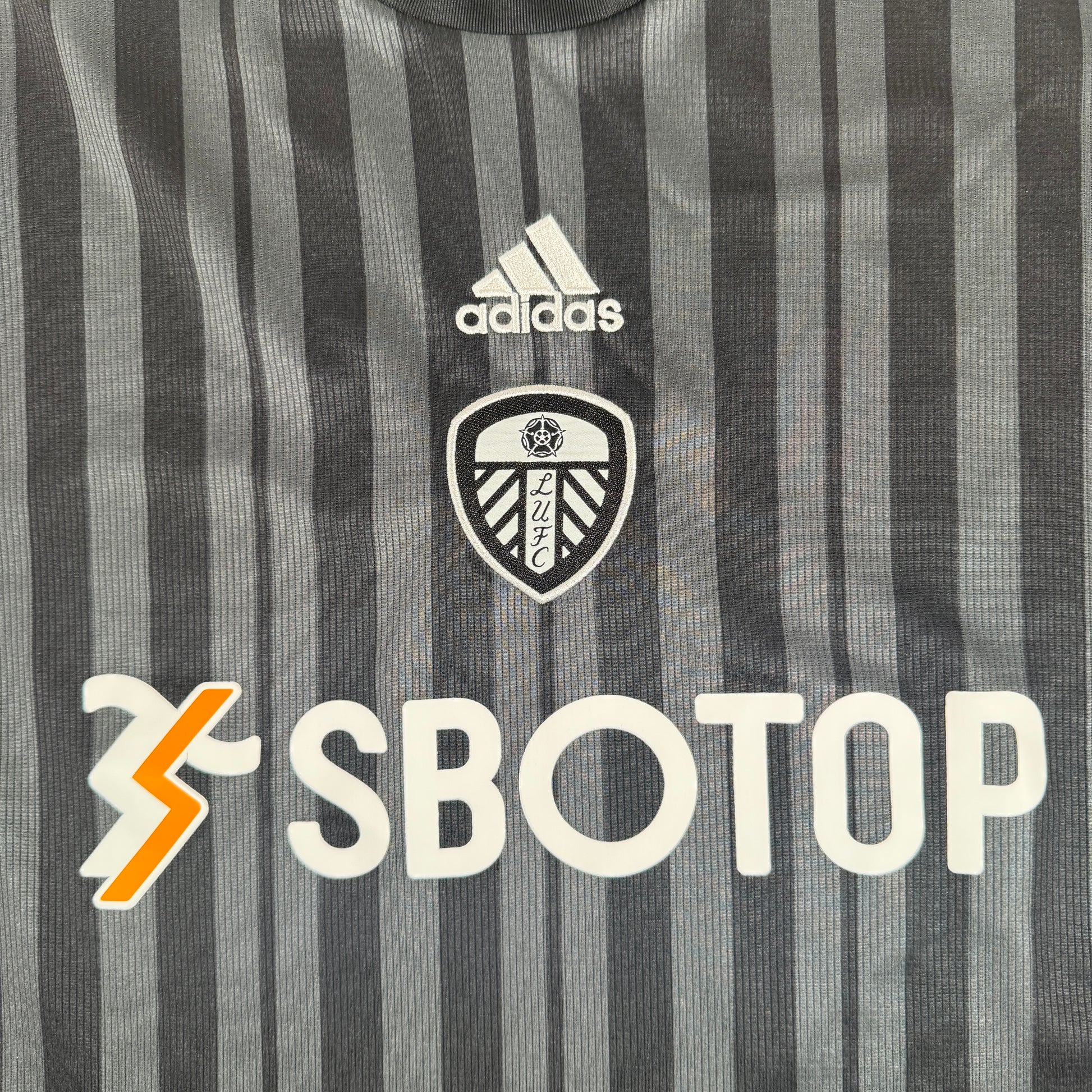 Leeds United 2022/2023 Third Football Shirt 2XL XXL – Football Shirt Kingdom