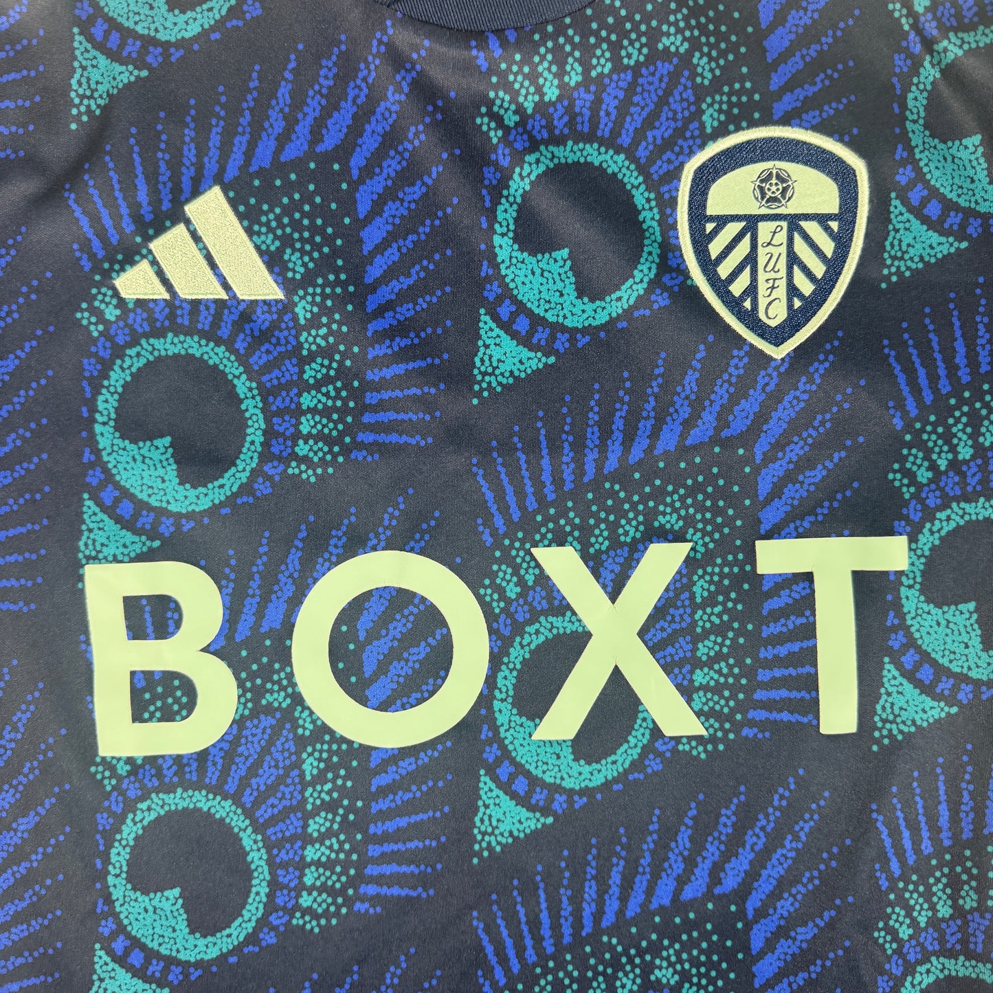 Leeds United 2023/2024 Away Football Shirt Small – Football Shirt Kingdom