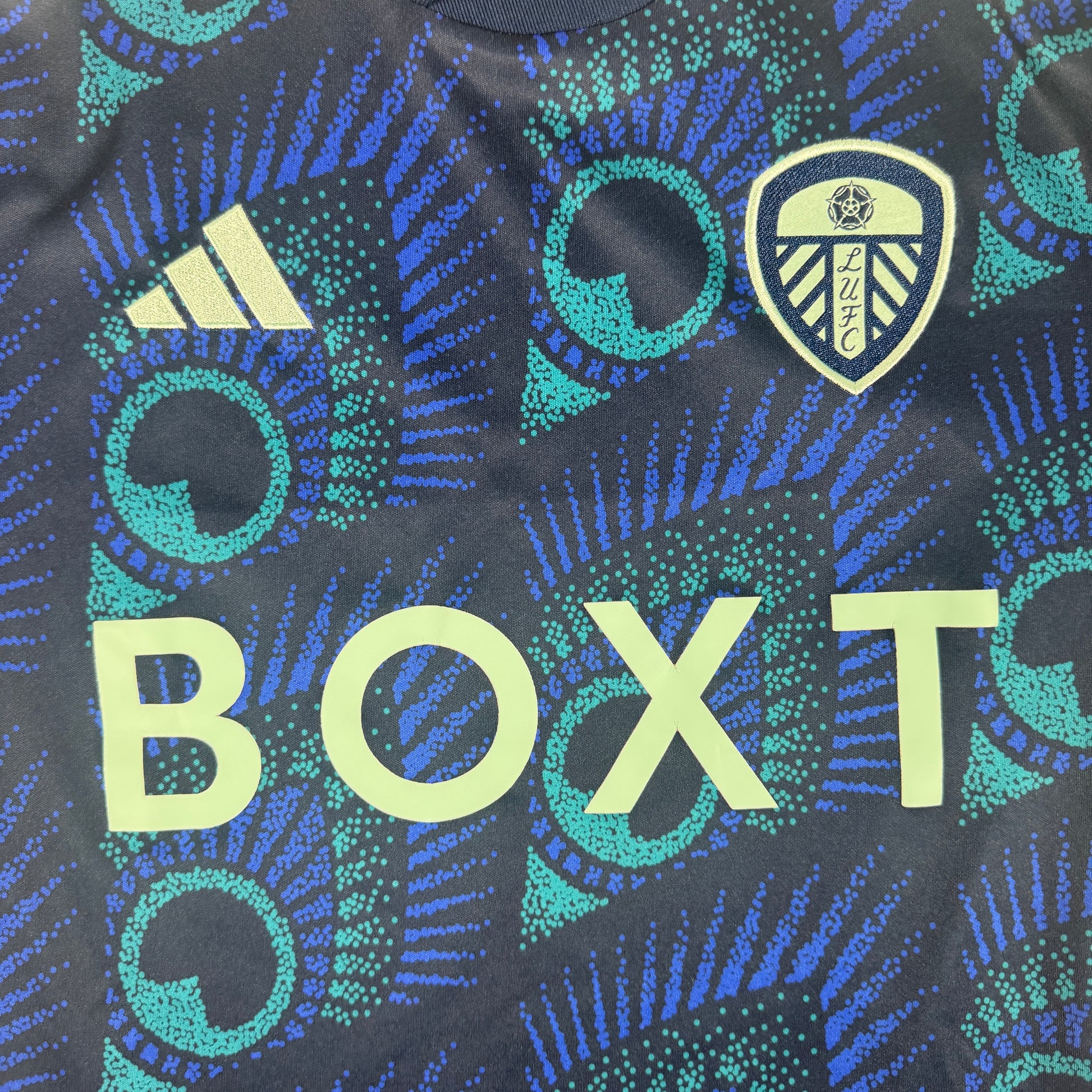 Leeds United 2023/2024 Away Football Shirt Small – Football Shirt Kingdom