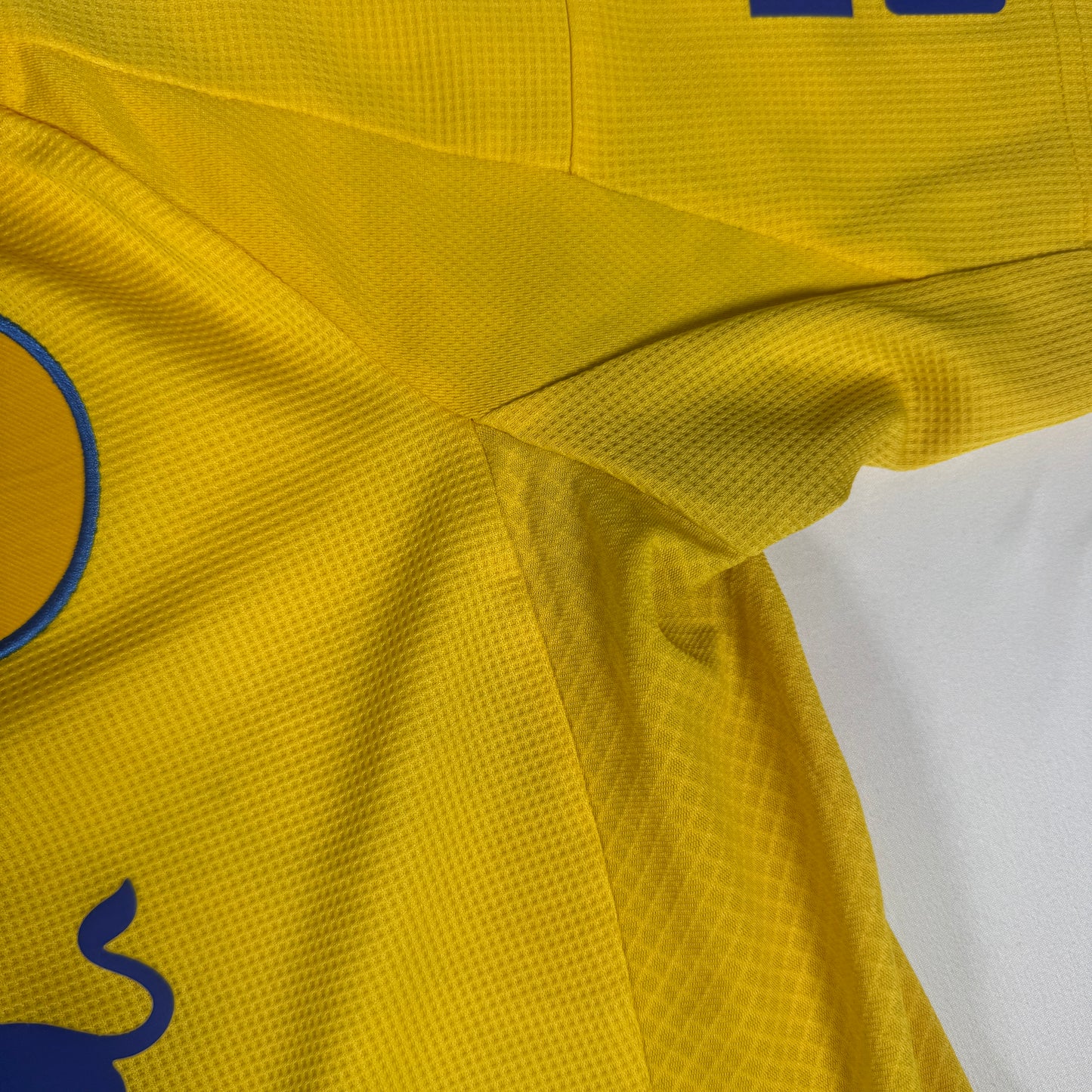 Leeds United 2024/2025 Away Football Shirt Large – Football Shirt Kingdom