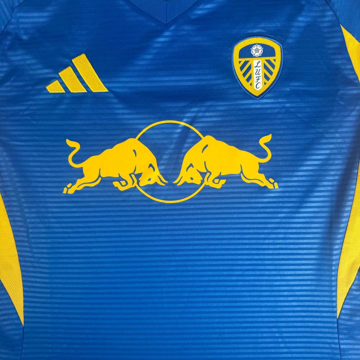 Leeds United 2025/2026 Away Football Shirt Large – Football Shirt Kingdom