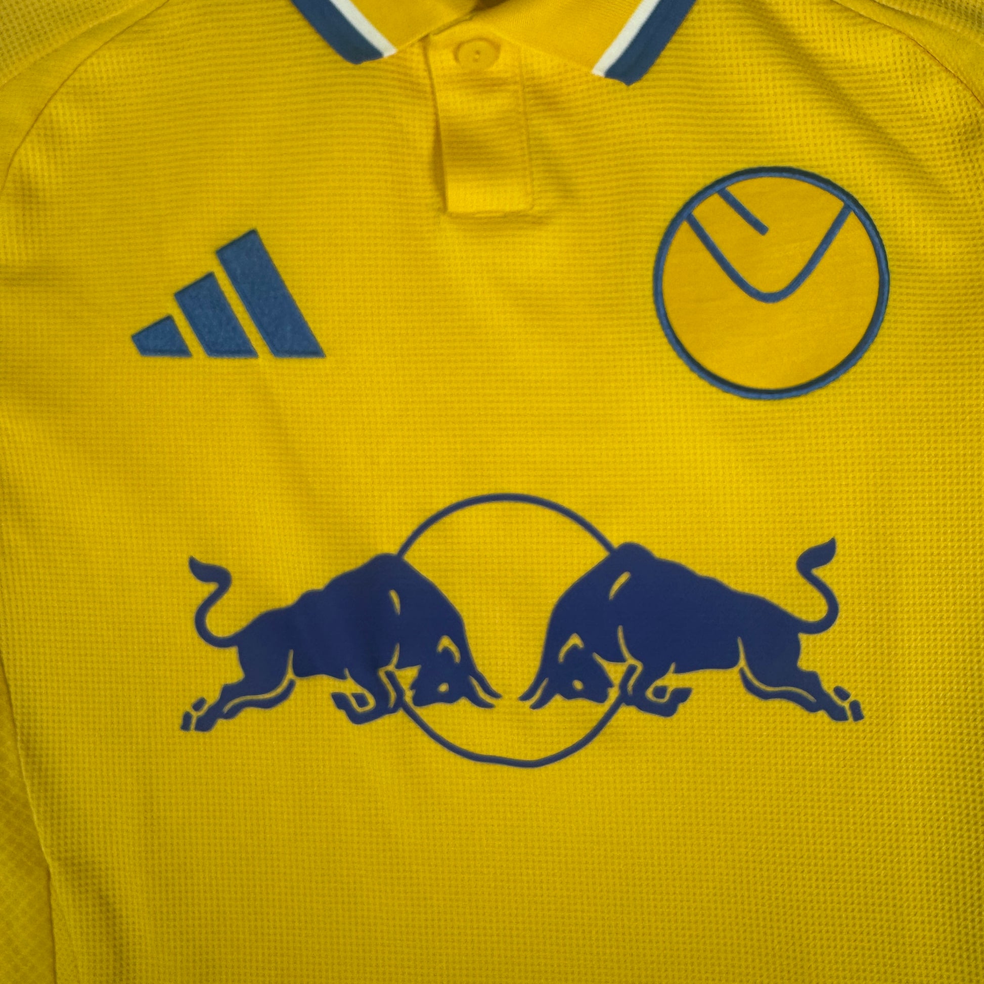 Leeds United 2024/2025 Away Football Shirt Medium – Football Shirt Kingdom