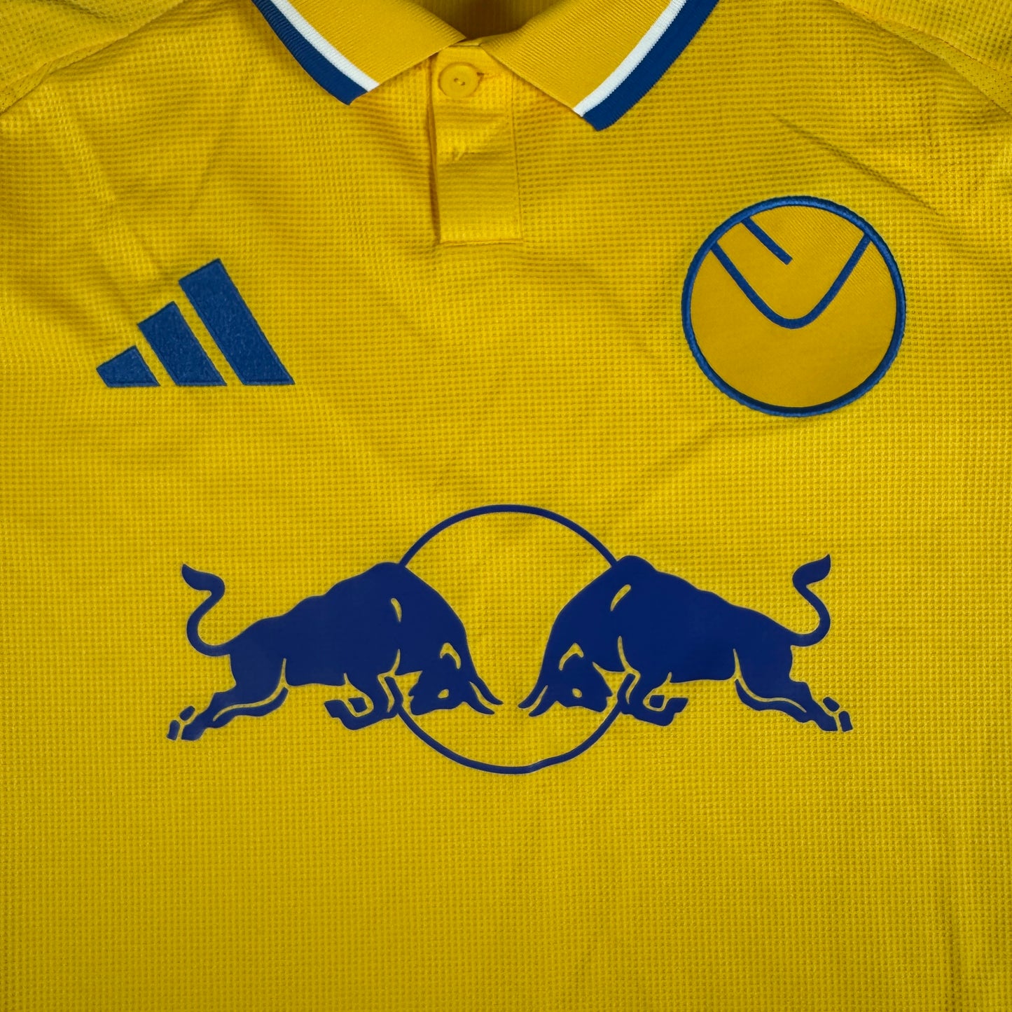 Leeds United 2024/2025 Away Football Shirt XL – Football Shirt Kingdom