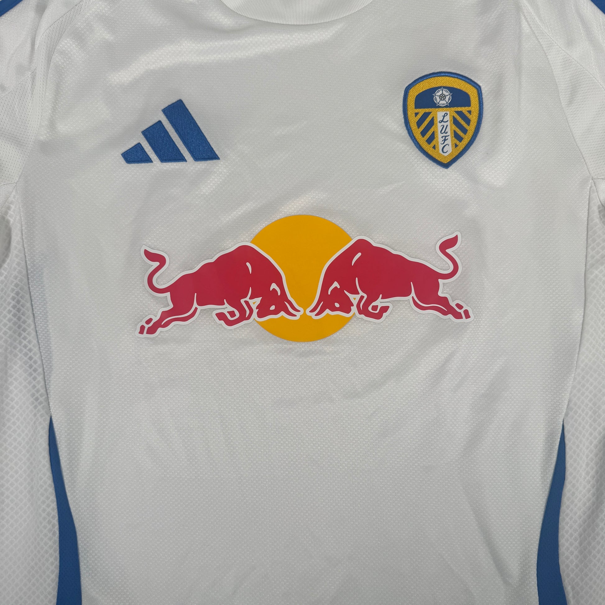 Leeds United 2024/2025 Home Football Shirt Large – Football Shirt Kingdom