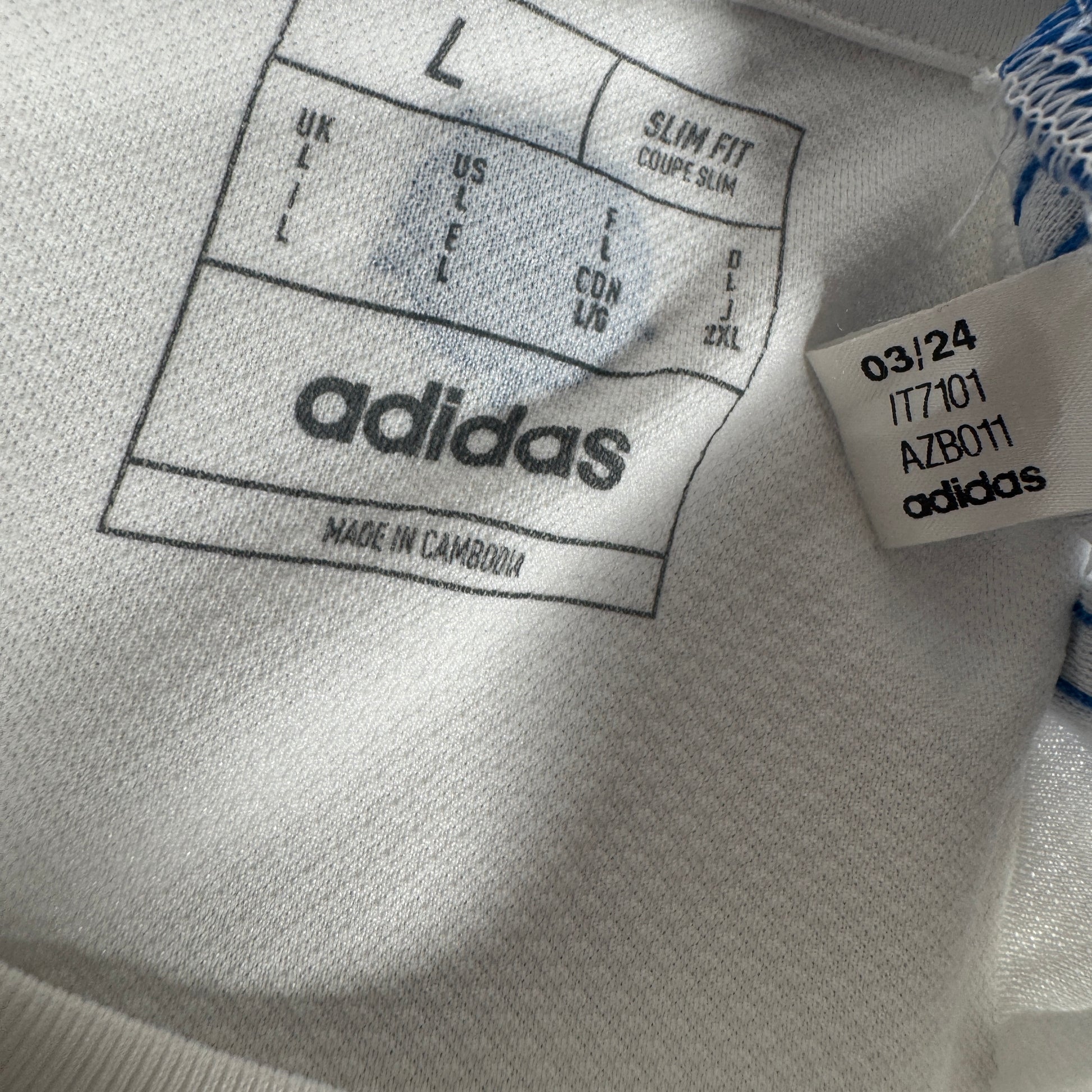 Leeds United 2024/2025 Home Football Shirt Large – Football Shirt Kingdom