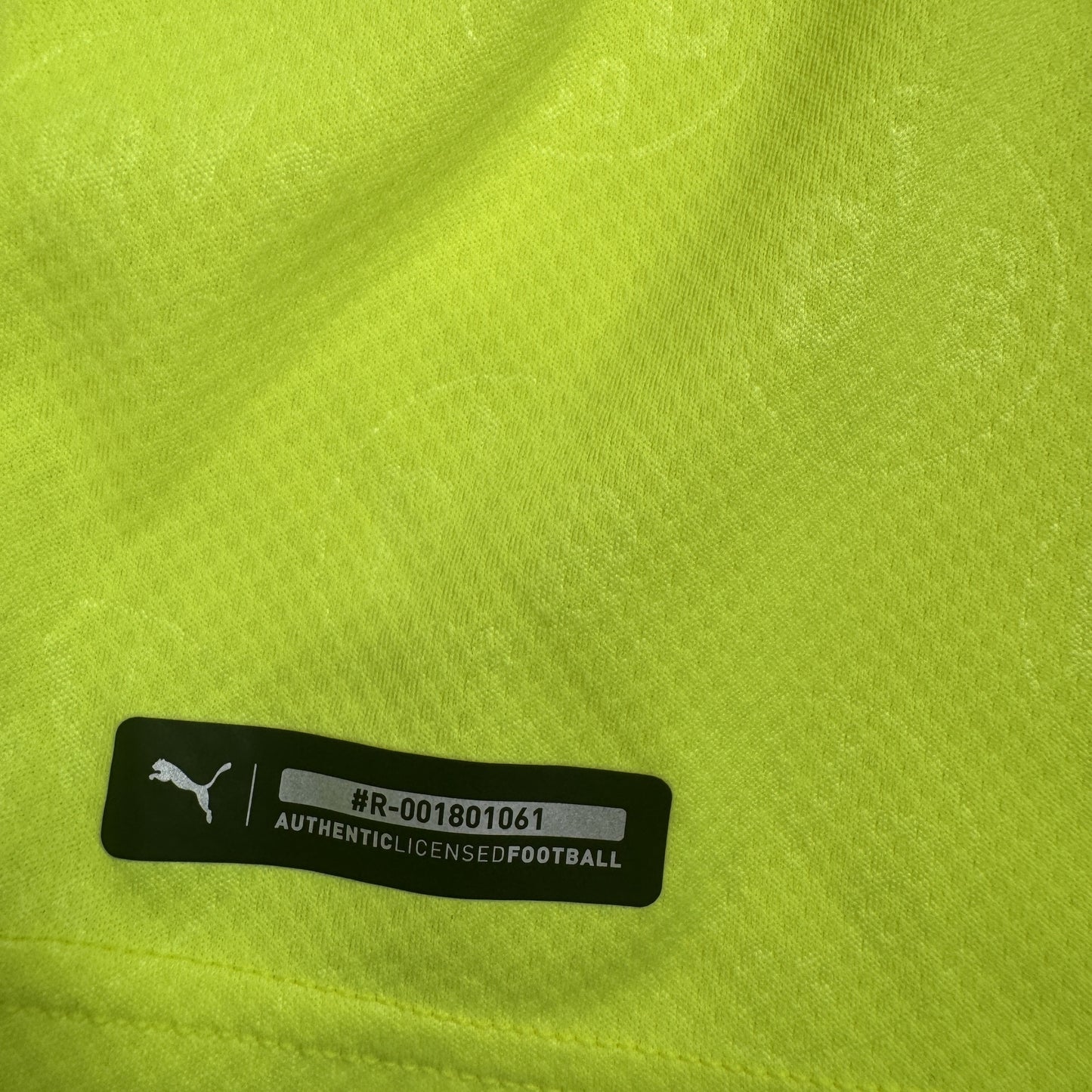 Borussia Dortmund 2021/2022 Third Football Shirt 3XL
